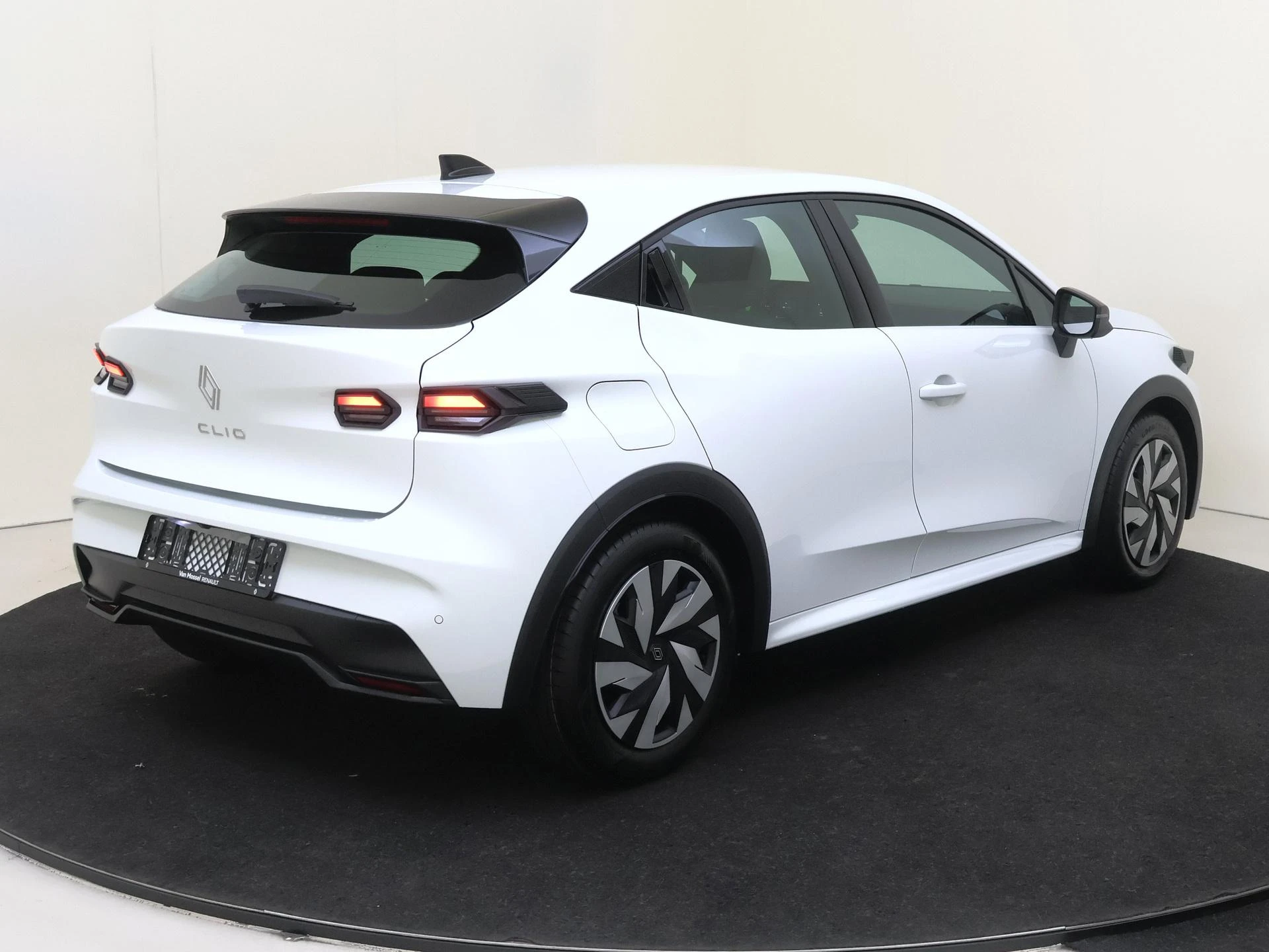Renault-Clio-image-3