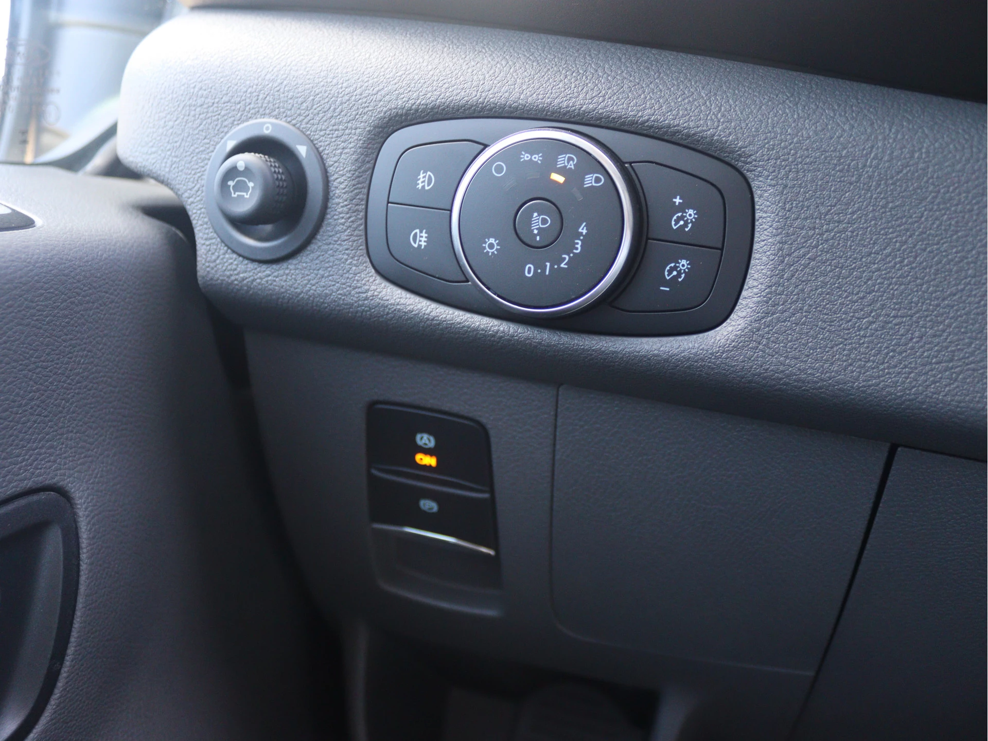 Ford Transit 350 2.0 TDCI 130 pk L2H2 Trend | CLIMA/CAMERA/CARPLAY/12" TOUCHSCREEN |