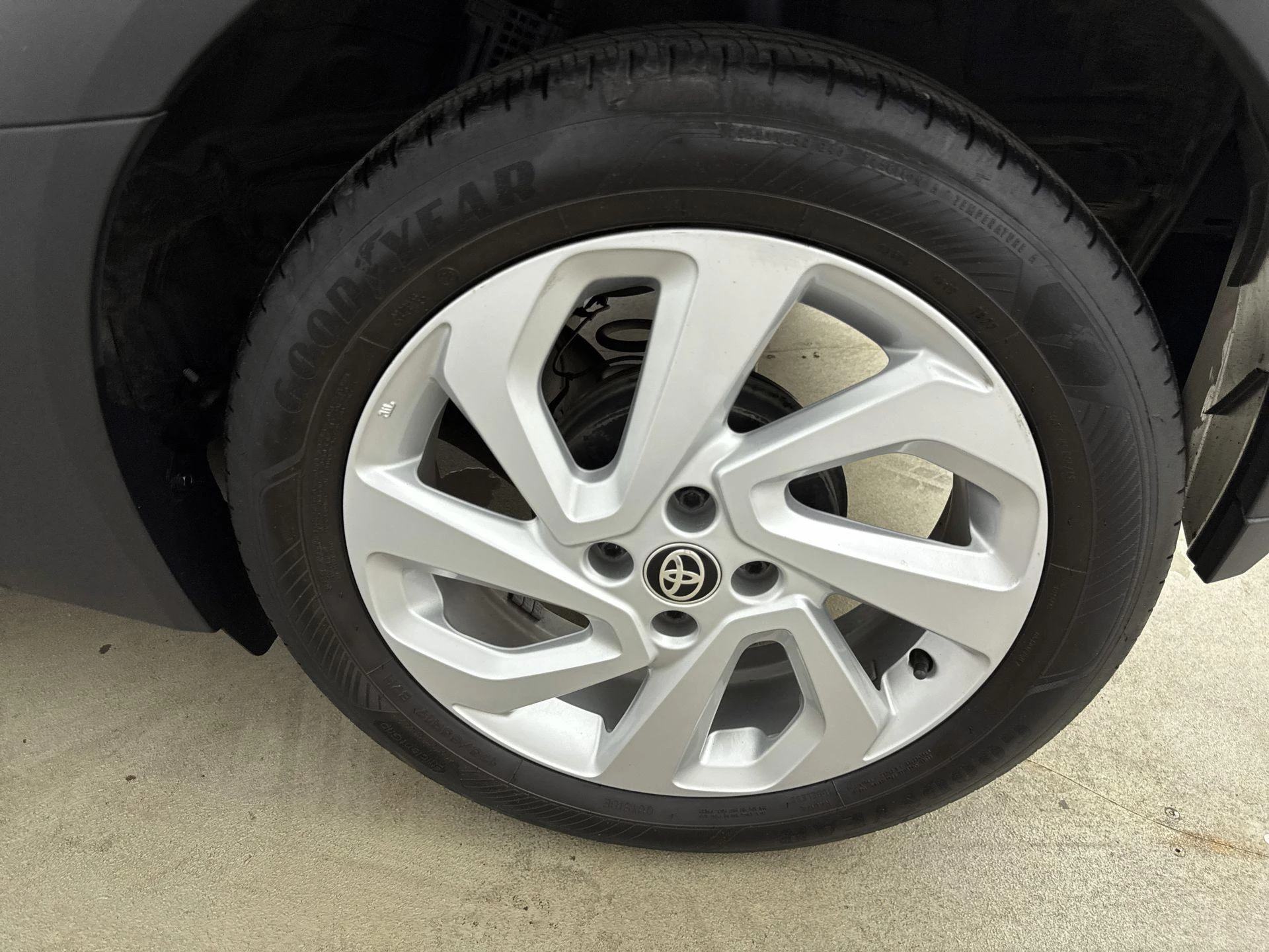 Toyota Aygo X 1.0 VVT-i S-CVT Envy 72PK