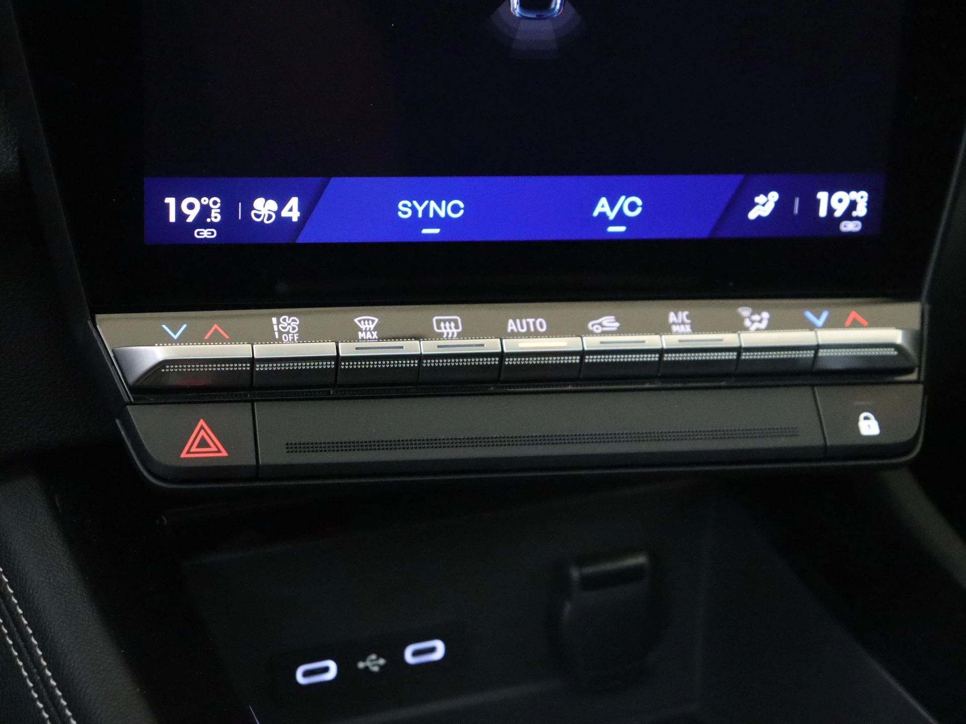 Renault Austral 1.2 E-Tech full hybrid 200 PK techno