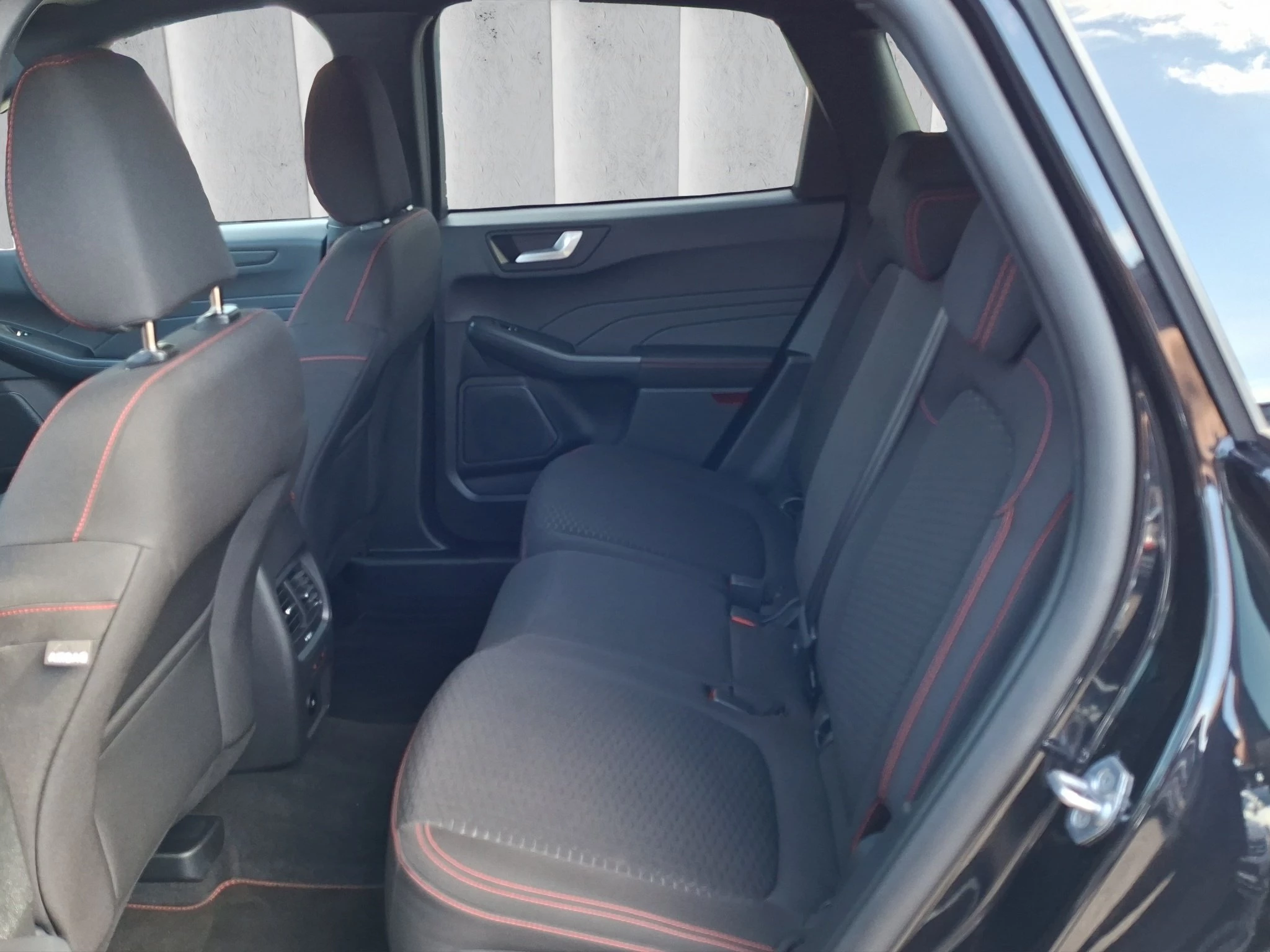 Ford Kuga ST-Line Aut.*PANO*KAM*LED-MATRIX*NAVI*GRA*WINTER-PKT.