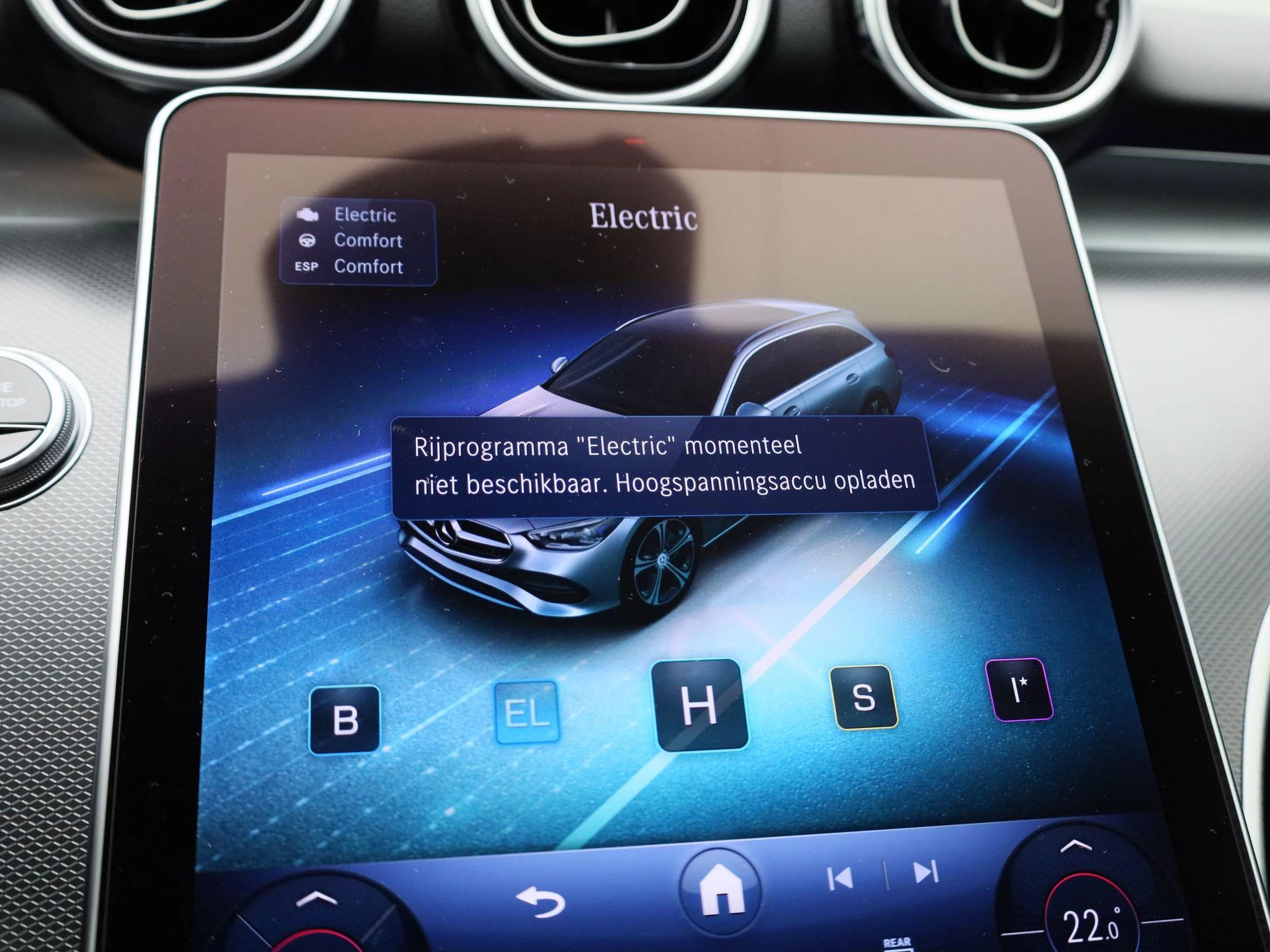 Mercedes-Benz-C-Klasse-image-19
