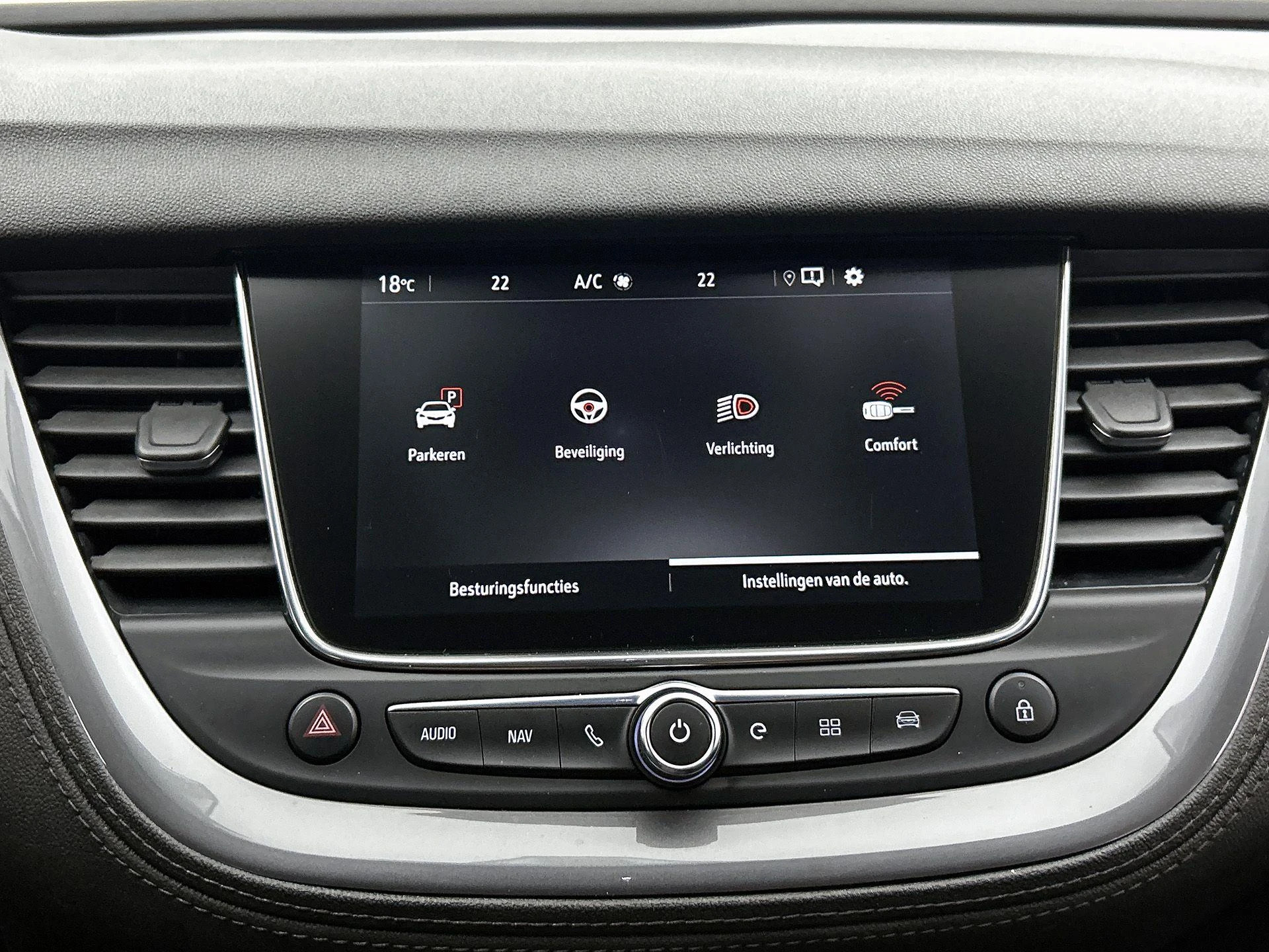 Opel-Grandland X-image-30