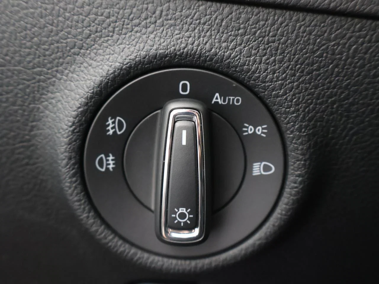 Škoda Superb Combi 1.5TSI 150PK ACT *AUTOMAAT*NAVI*CRUISE*LED*PDC*APP CONNECT*BLTH*ZETELVERWARMING*