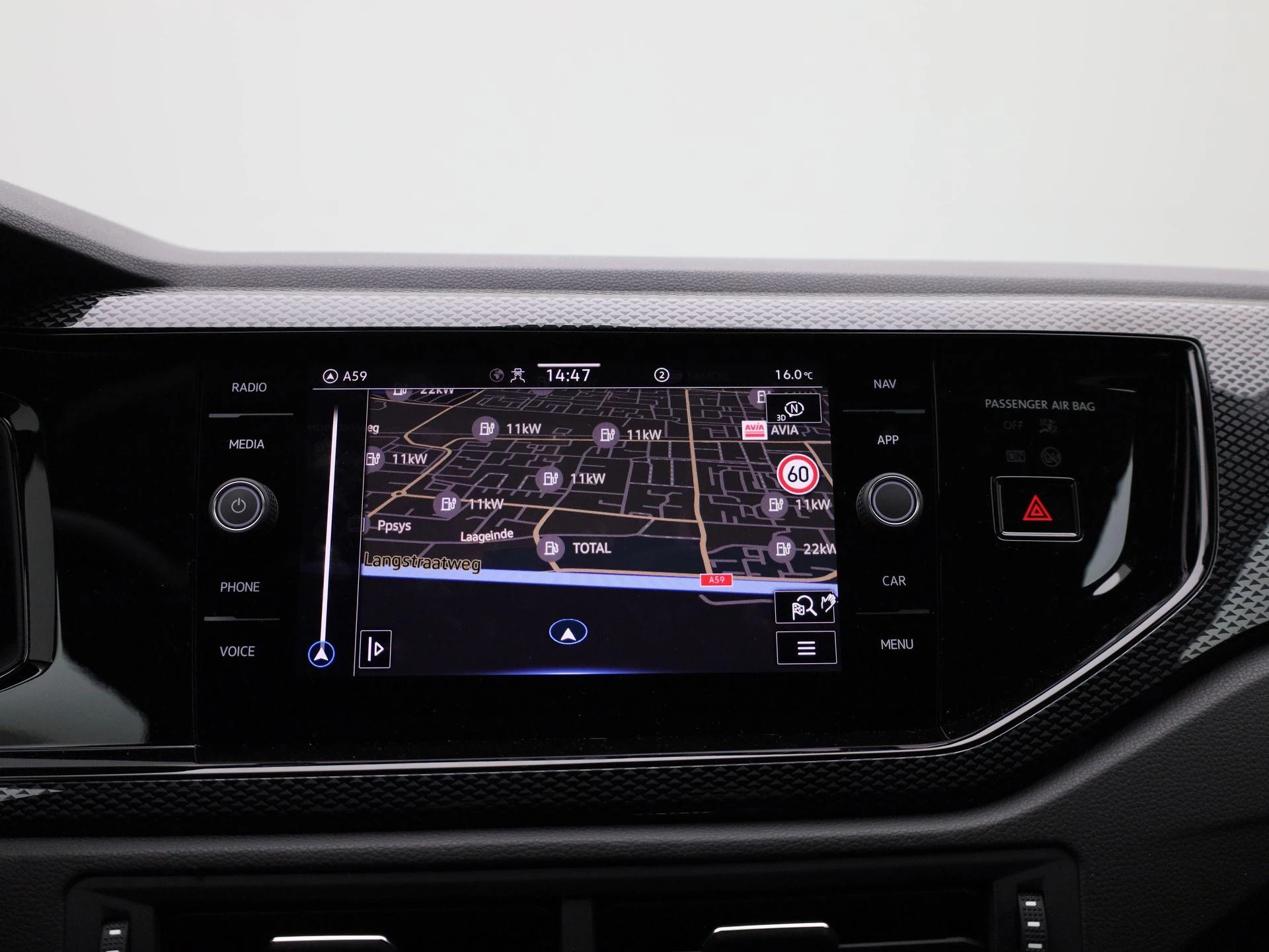 Volkswagen-Polo-image-15