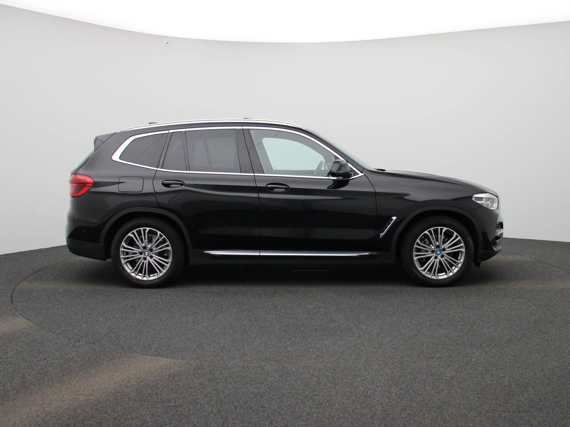 BMW-X3-image-6