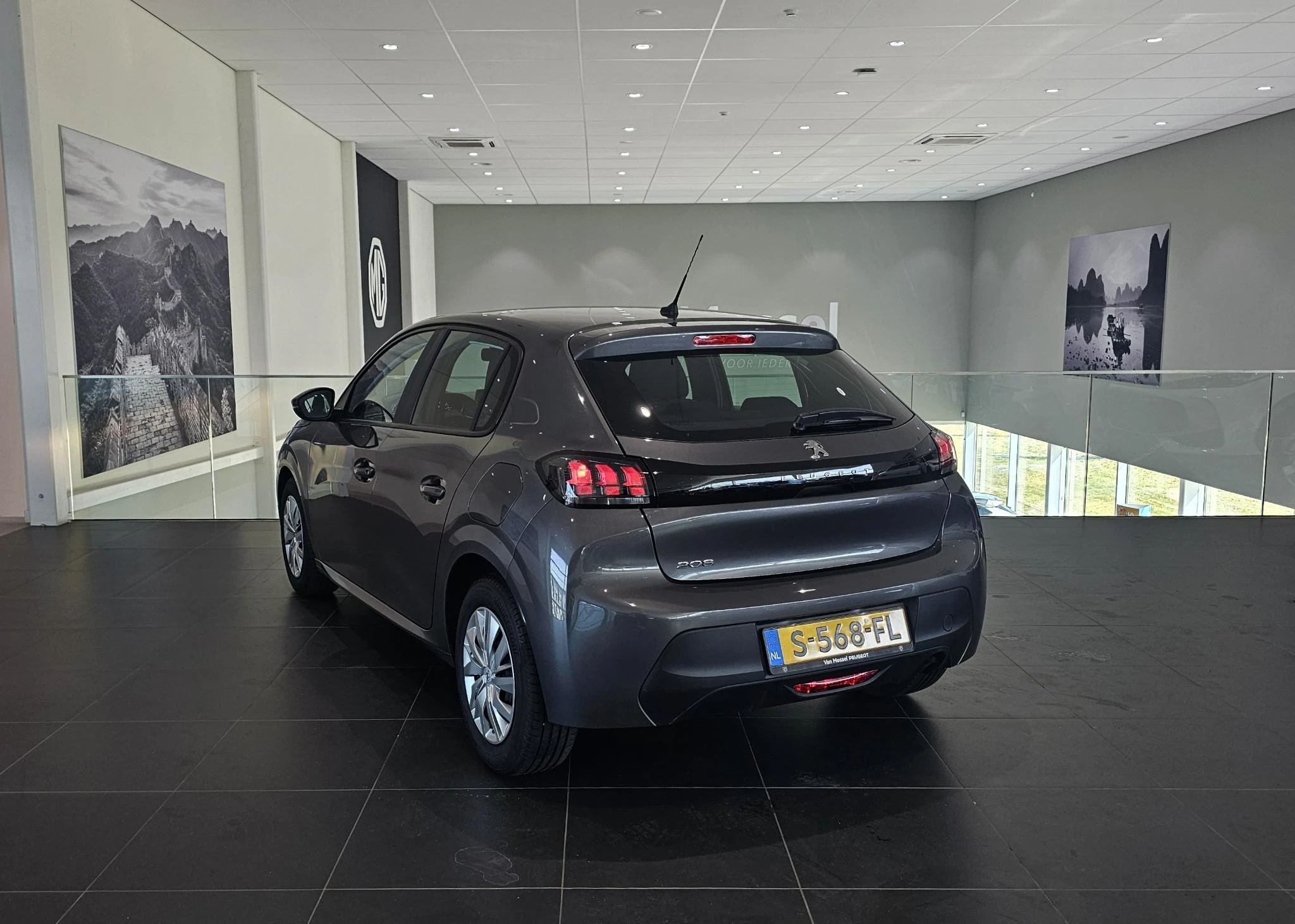 Peugeot-208-image-6