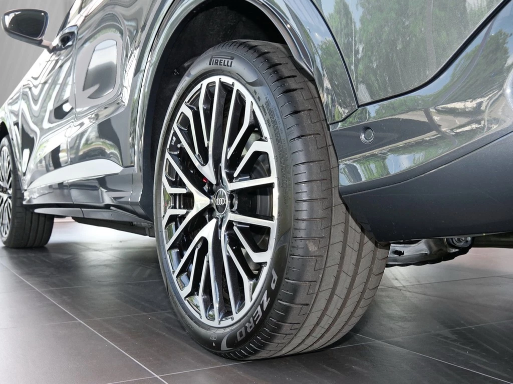 Audi SQ5 Sportback TFSI S tronic 270 kW / 367 PS