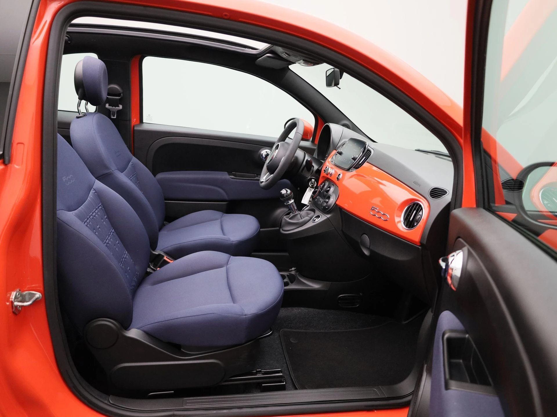 Fiat-500C-image-33