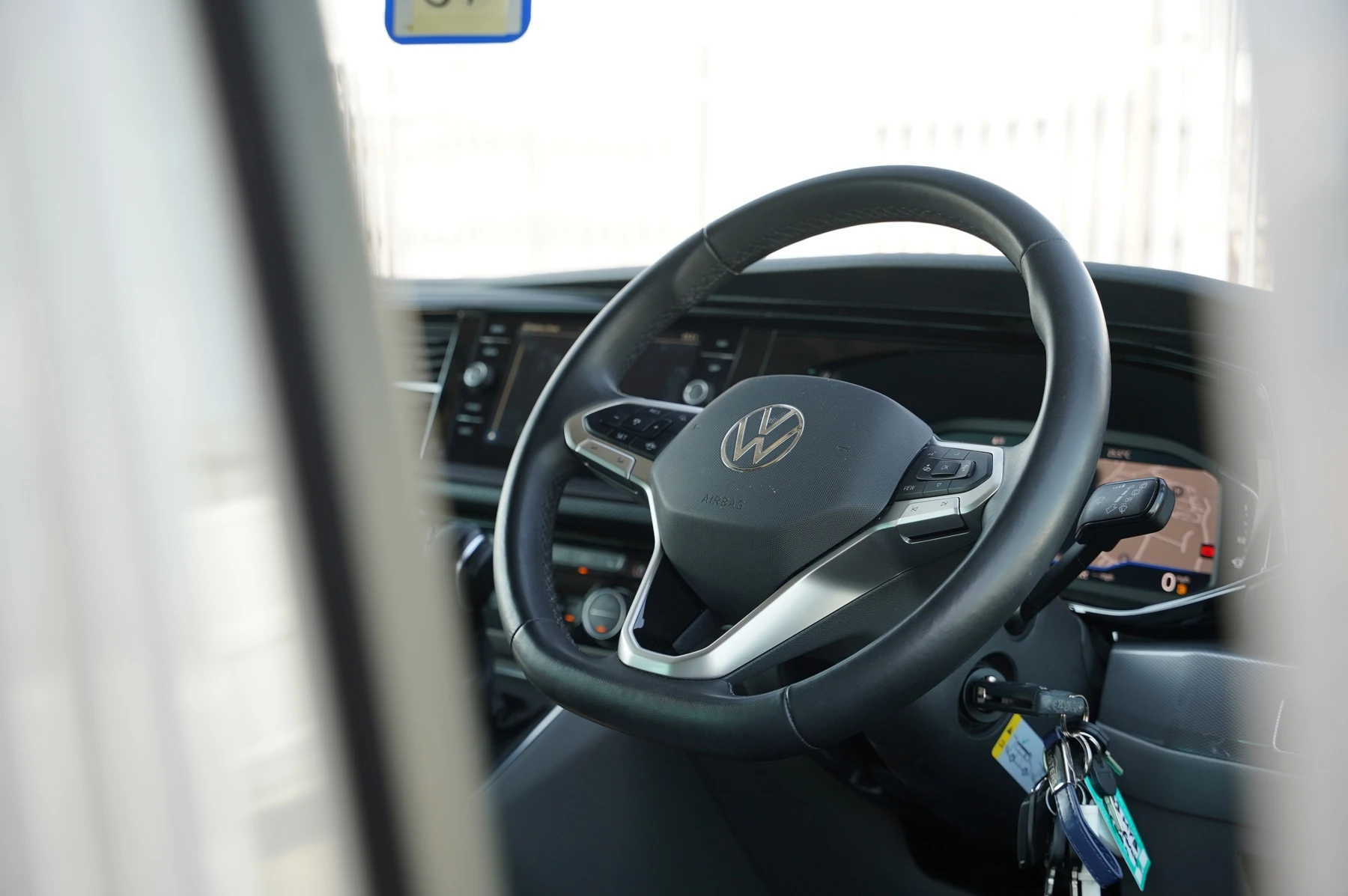 Volkswagen-California-image-14