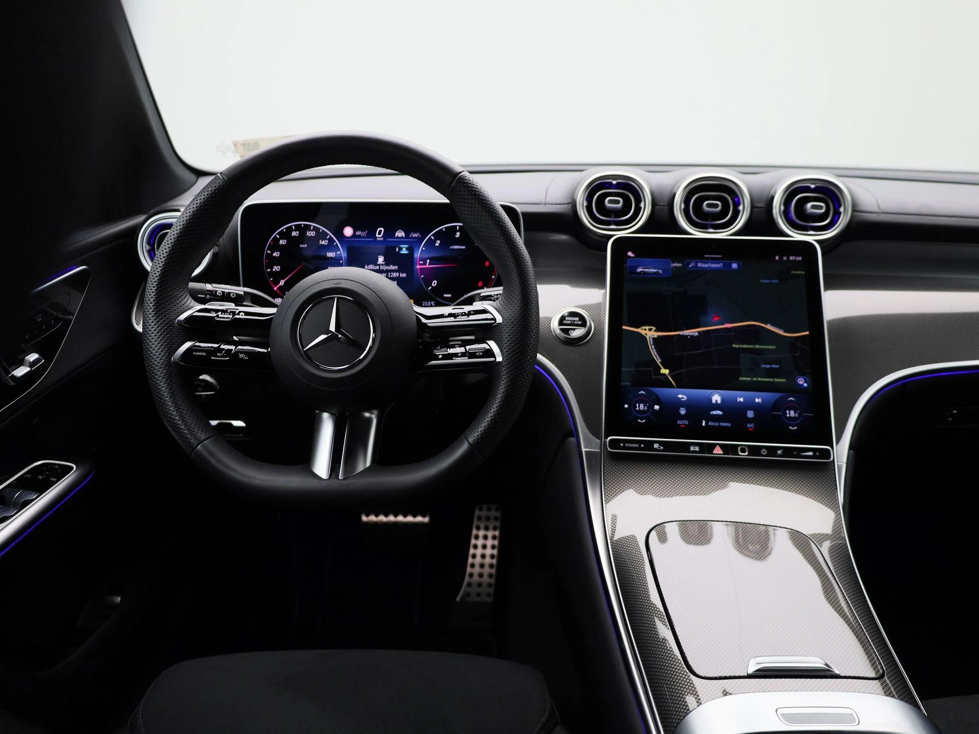 Mercedes-Benz-GLC-image-6