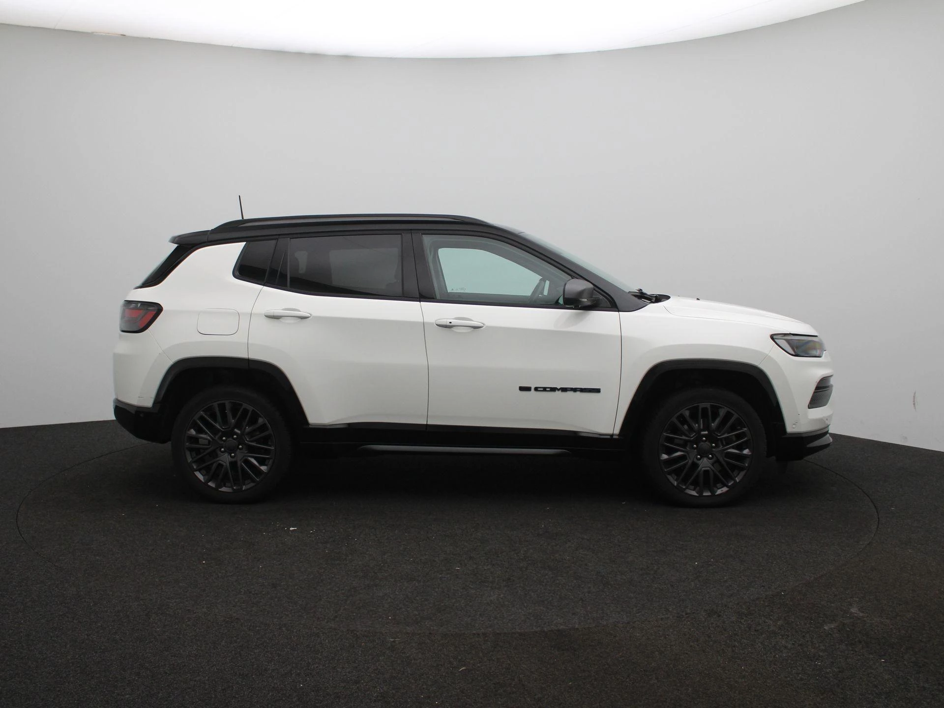 Jeep-Compass-image-6