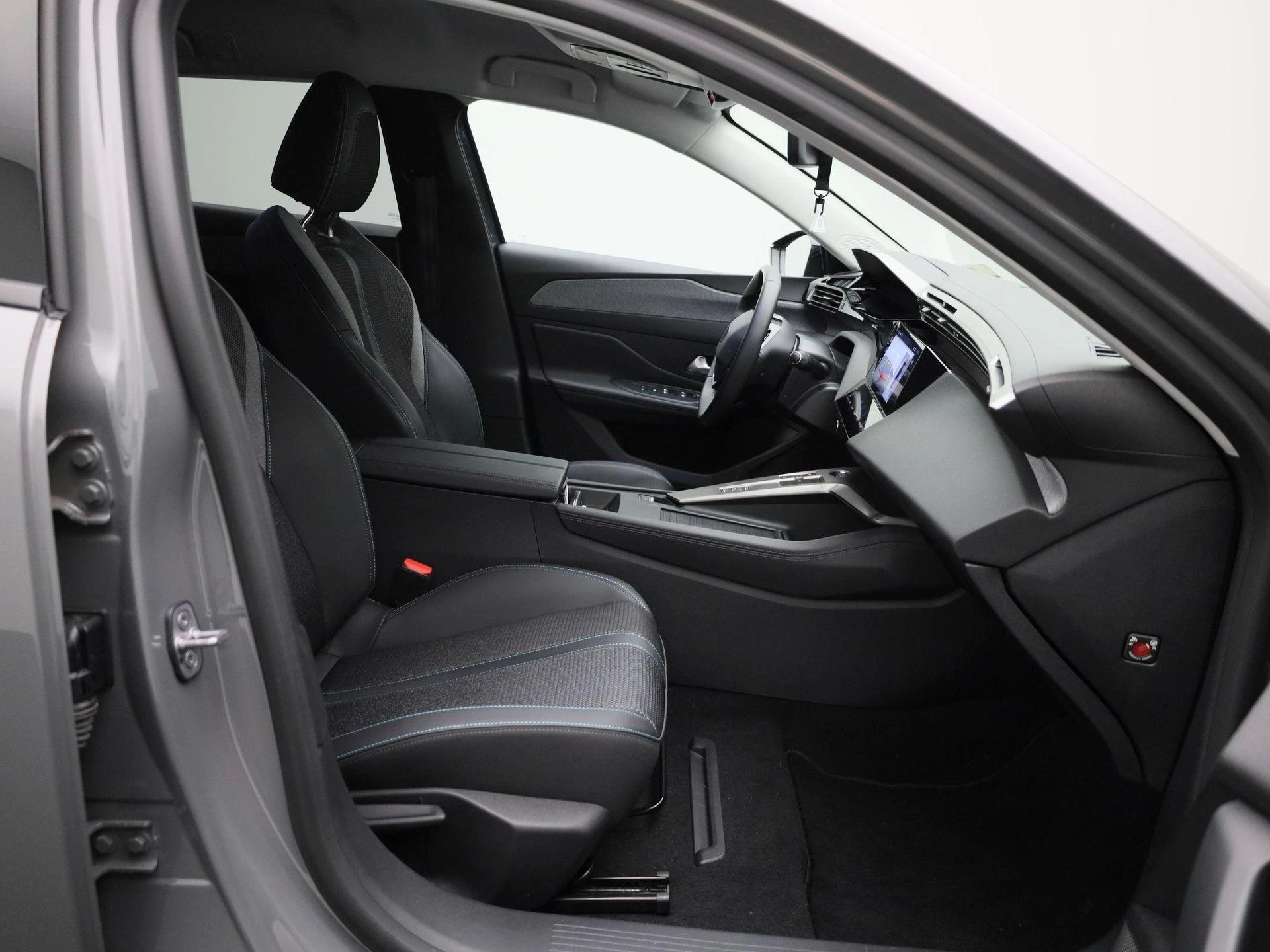 Peugeot e-308 SW e-308 156 Allure