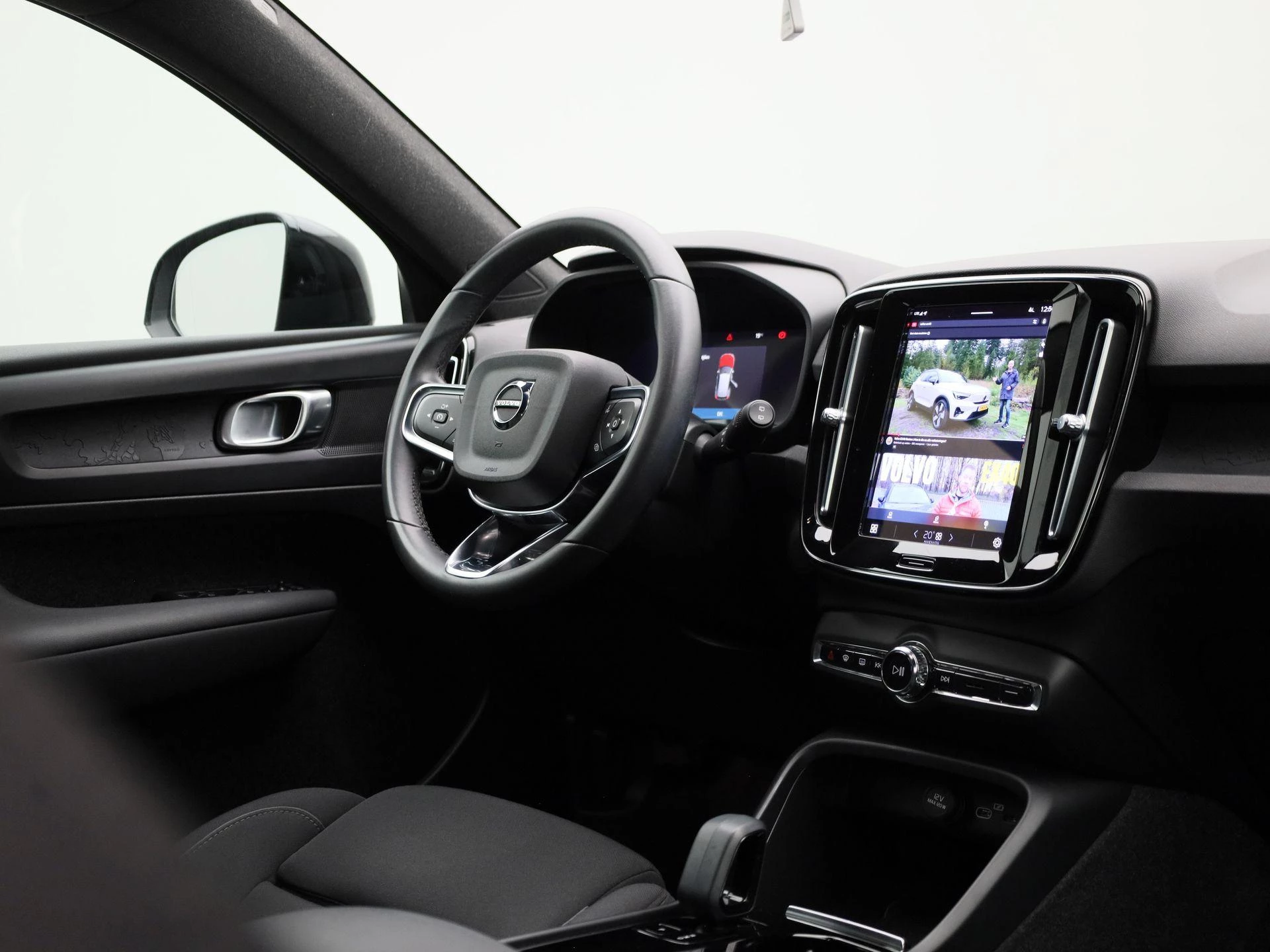 Volvo XC40 Recharge Core