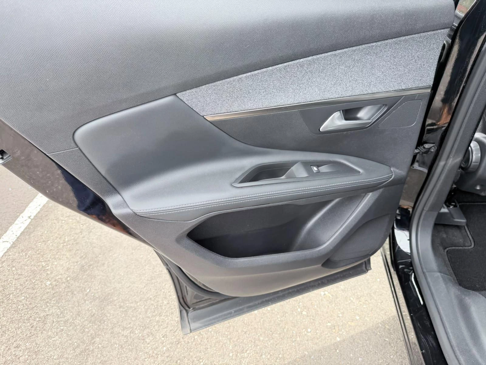 Peugeot 3008 1.2 PureTech 96kW S&S Auto Allure