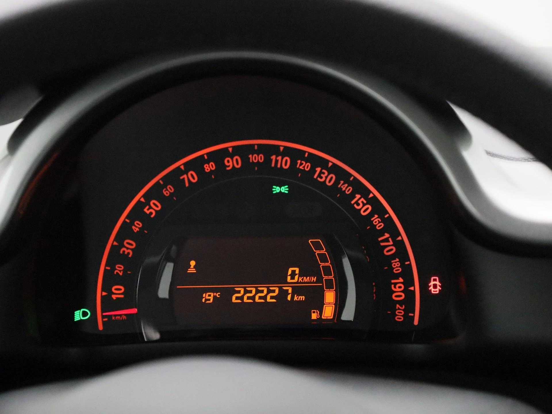 Renault-Twingo-image-7