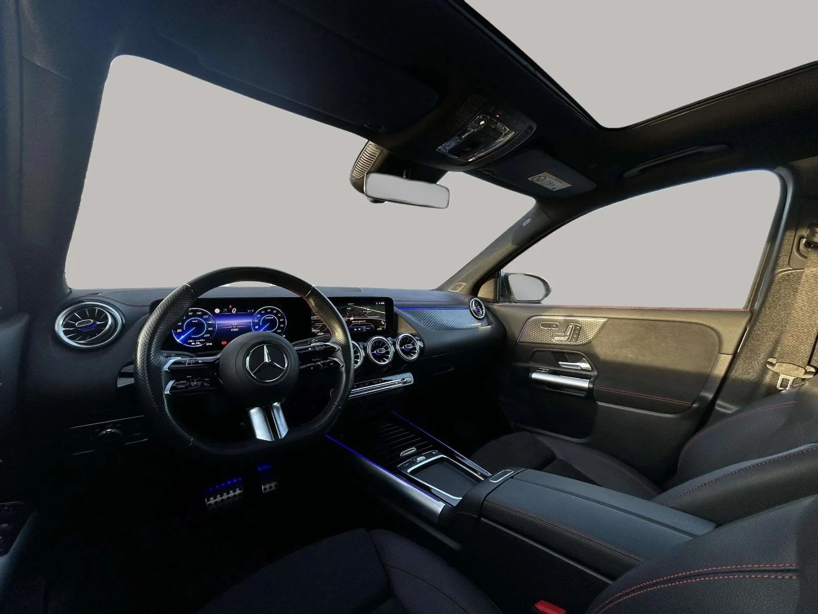 Mercedes-Benz-EQA-image-14