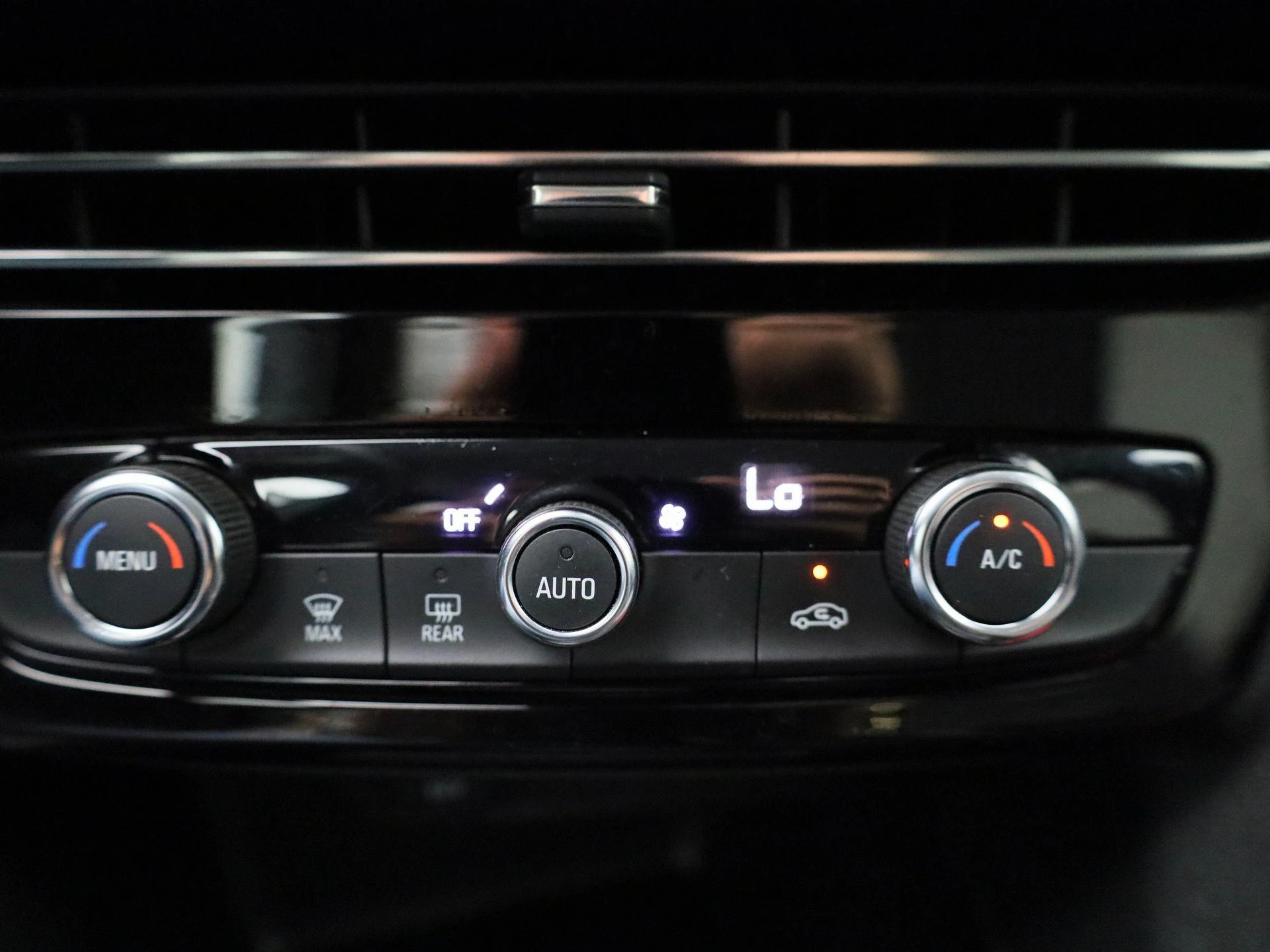 Opel-Mokka-image-23
