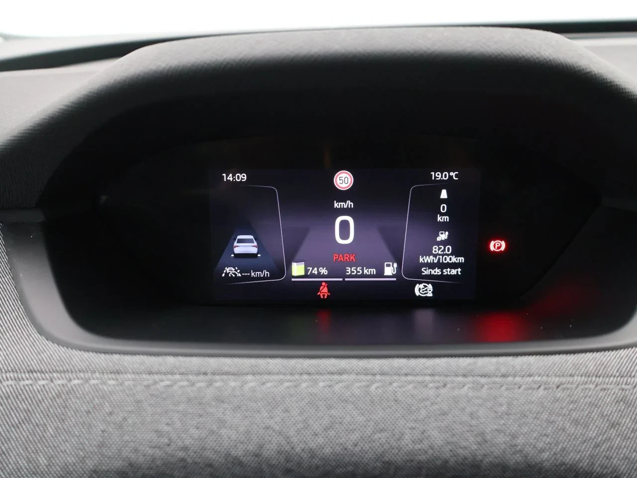 Škoda-Enyaq iV-image-12