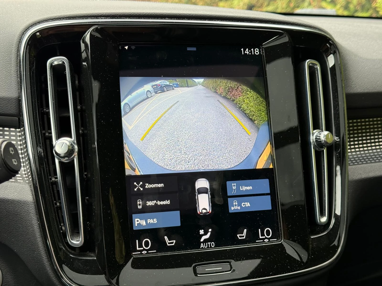 Volvo-XC40-image-11