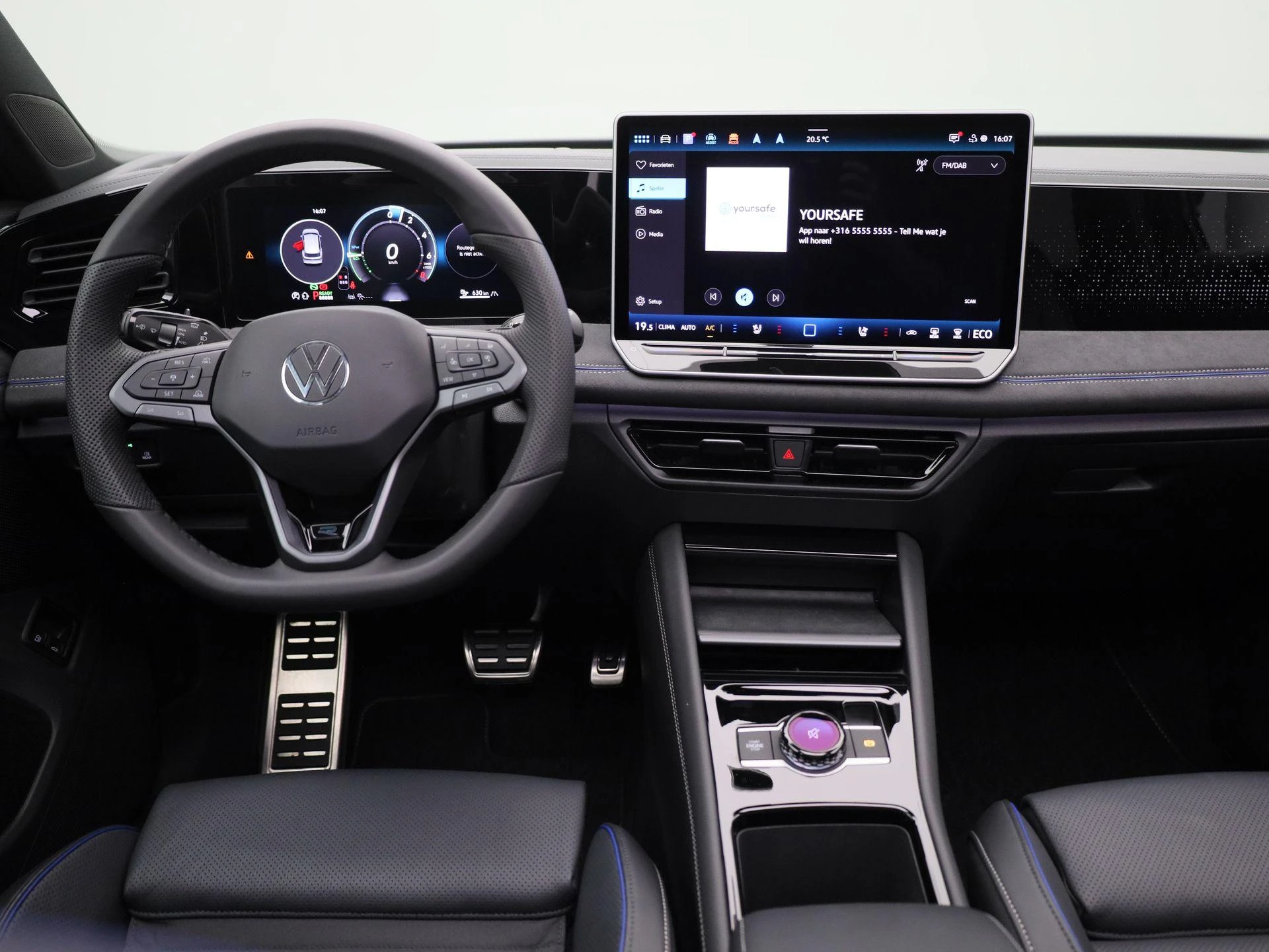 Volkswagen-Tiguan-image-6