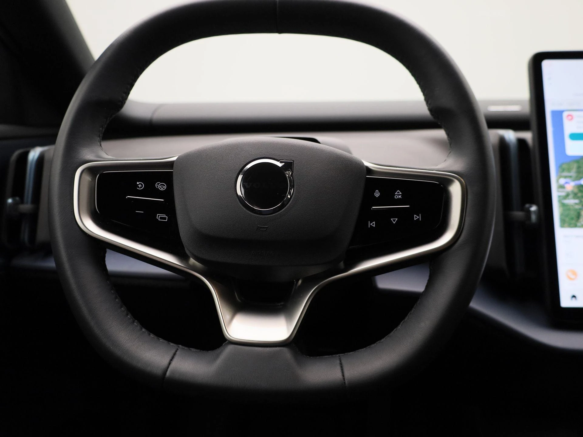 Volvo-EX30-image-6
