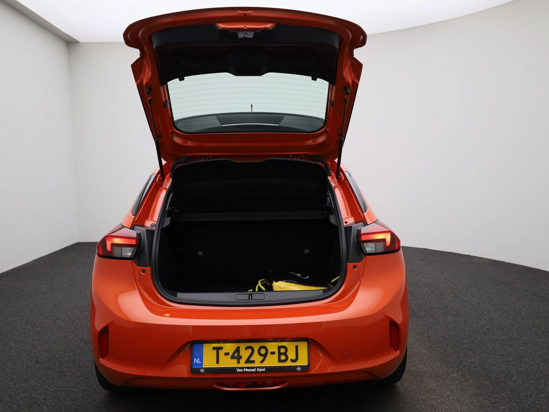 Opel-Corsa-e-image-10