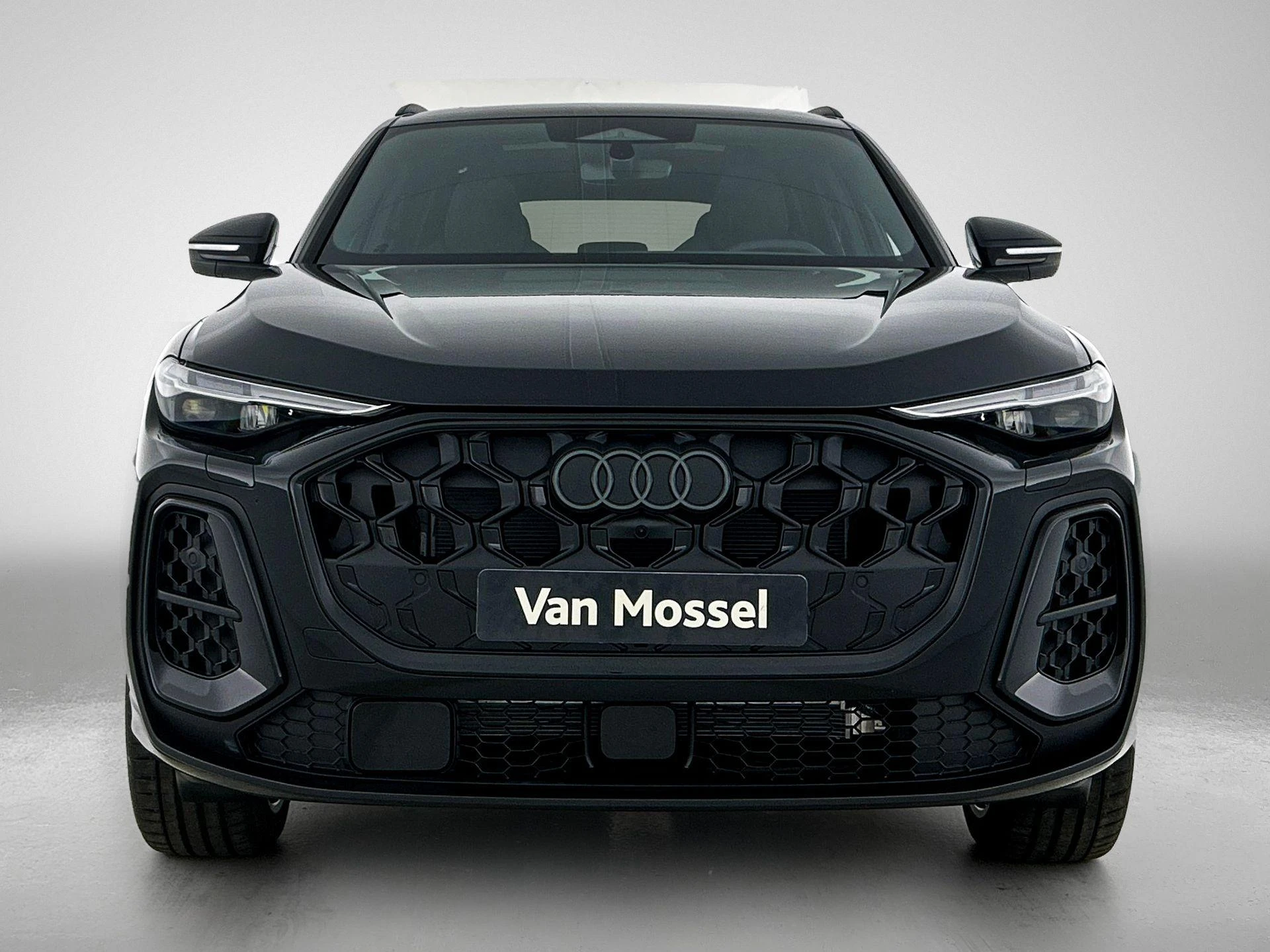 Audi-Q5-image-4