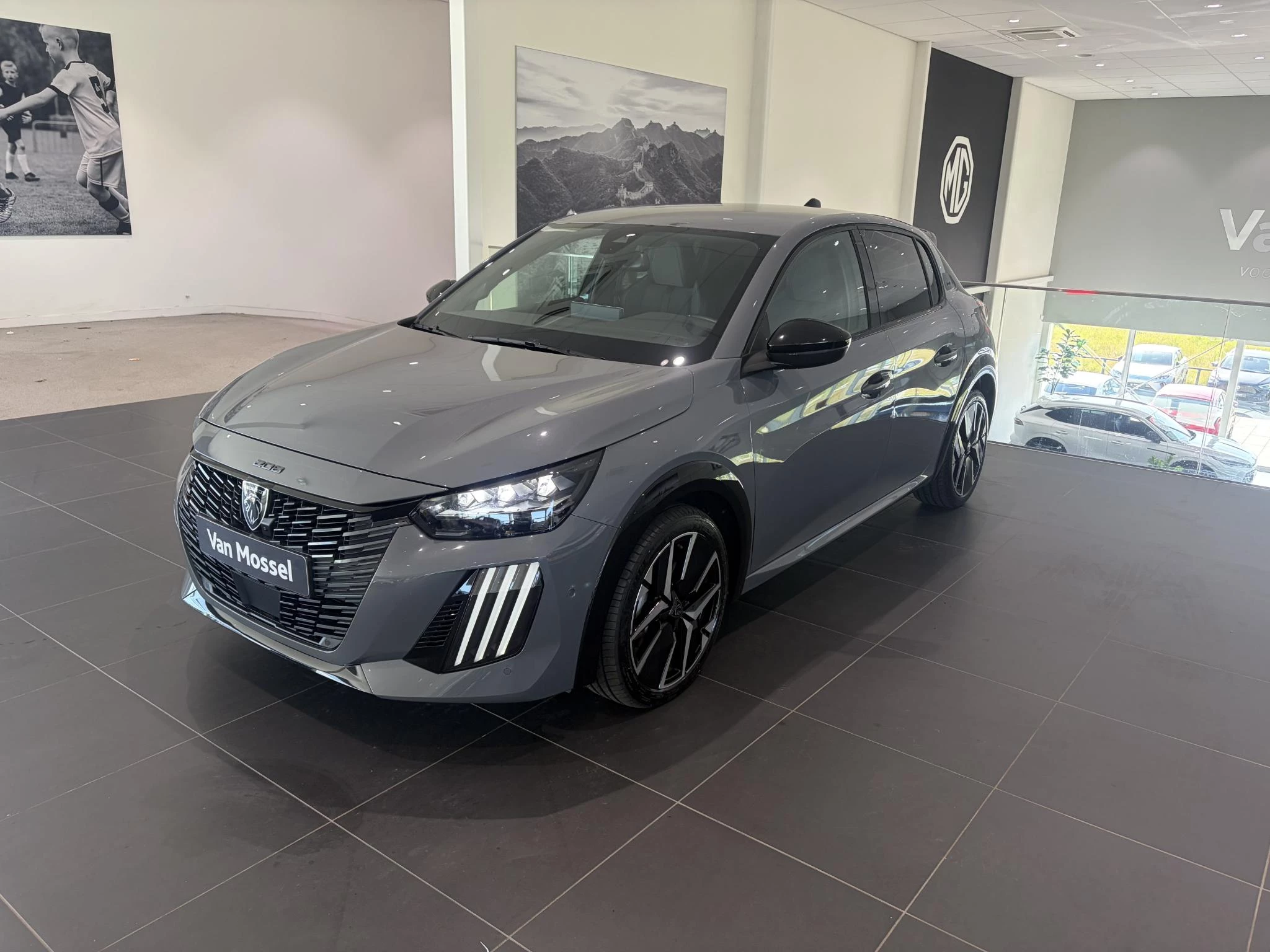 Peugeot-208-image-8