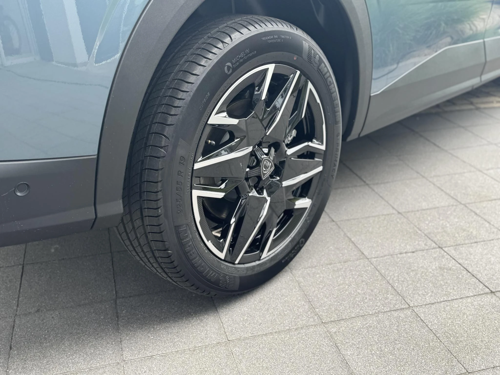 Peugeot-5008-image-12