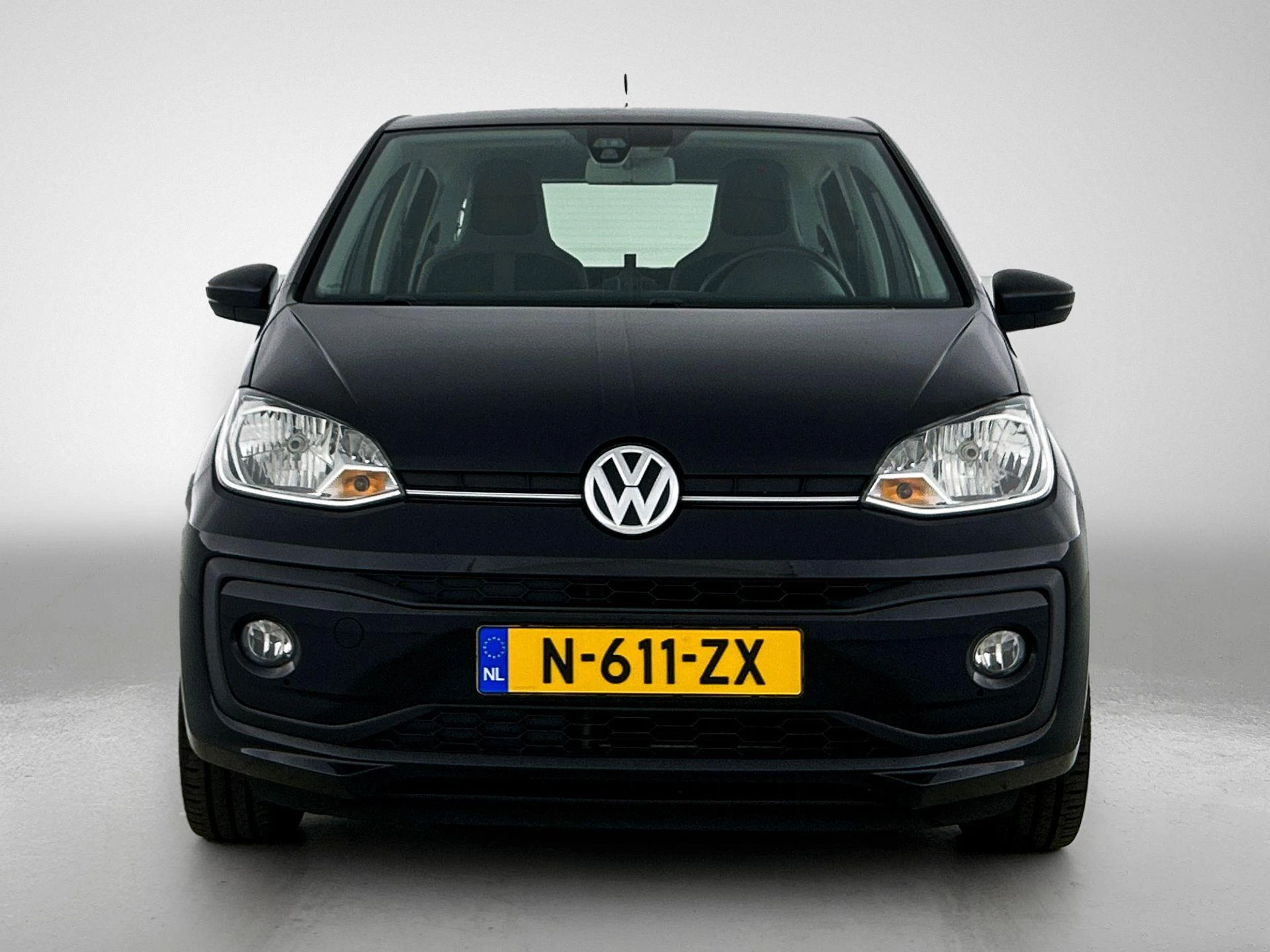 Volkswagen-up!-image-4