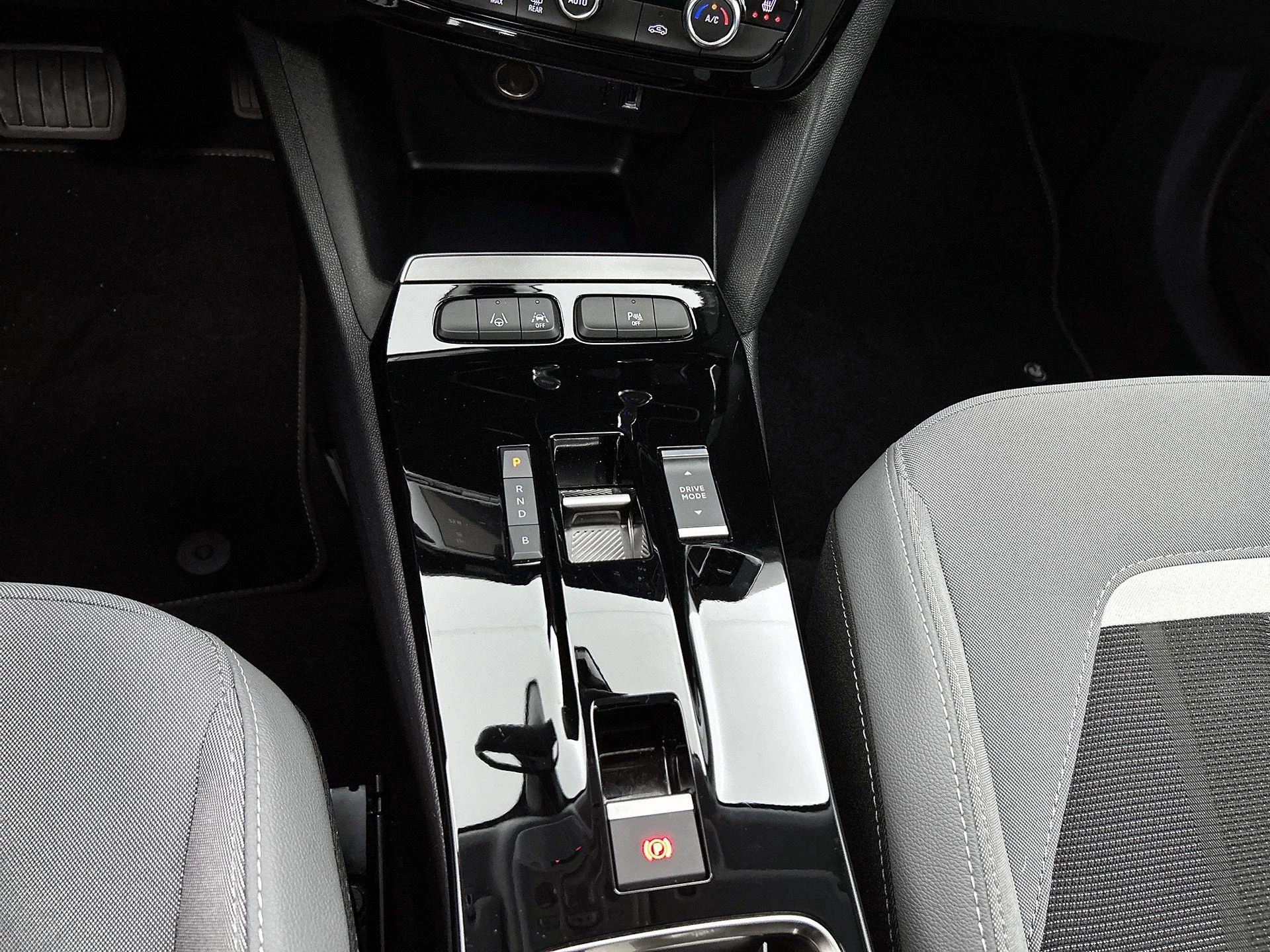 Opel-Mokka-e-image-27