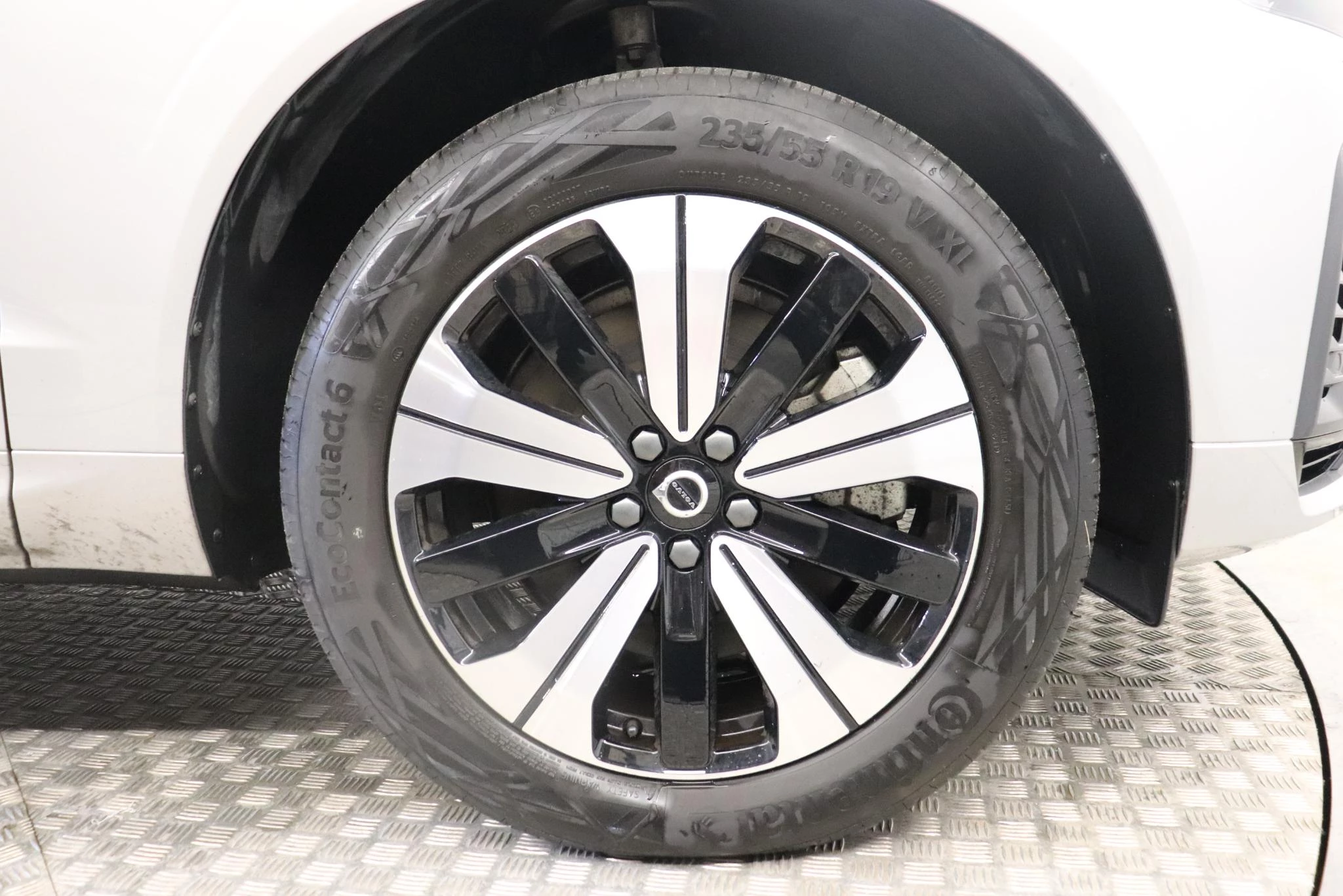Volvo-XC60-image-7