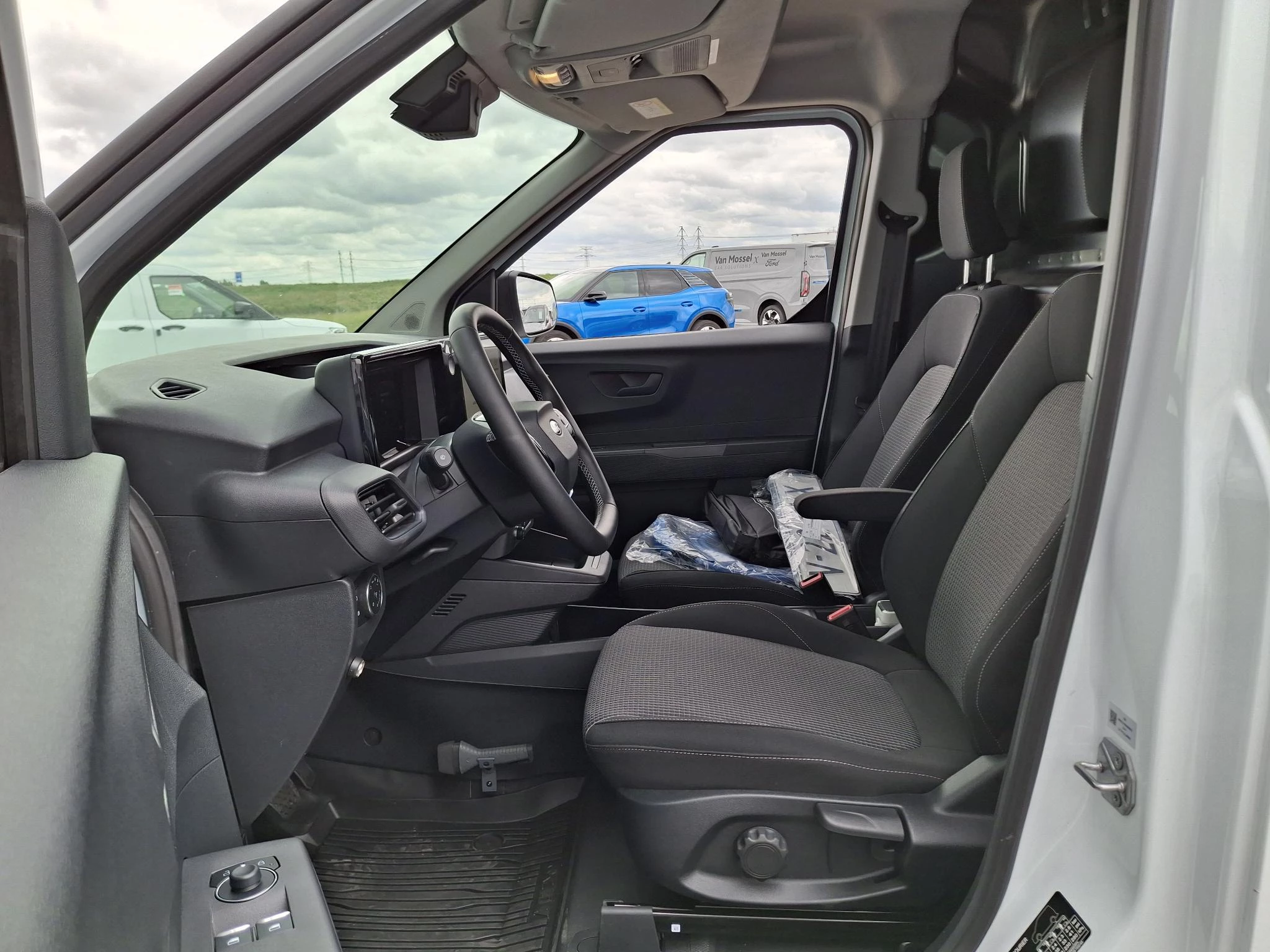 Ford E-Transit Cour. Trend 44 kWh