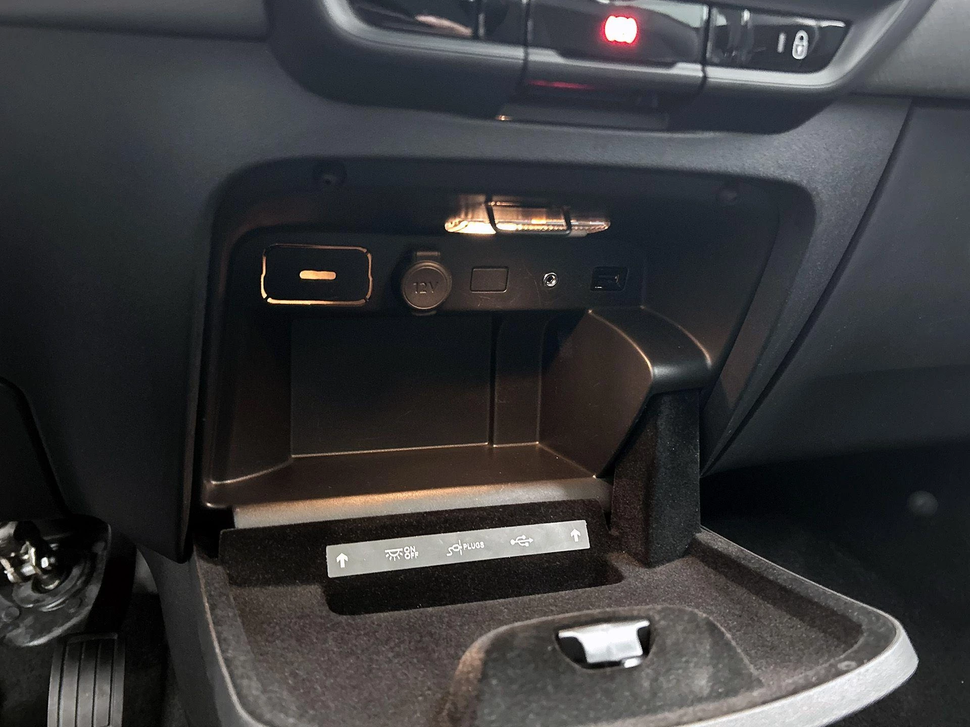 Citroën-C4 Picasso-image-29