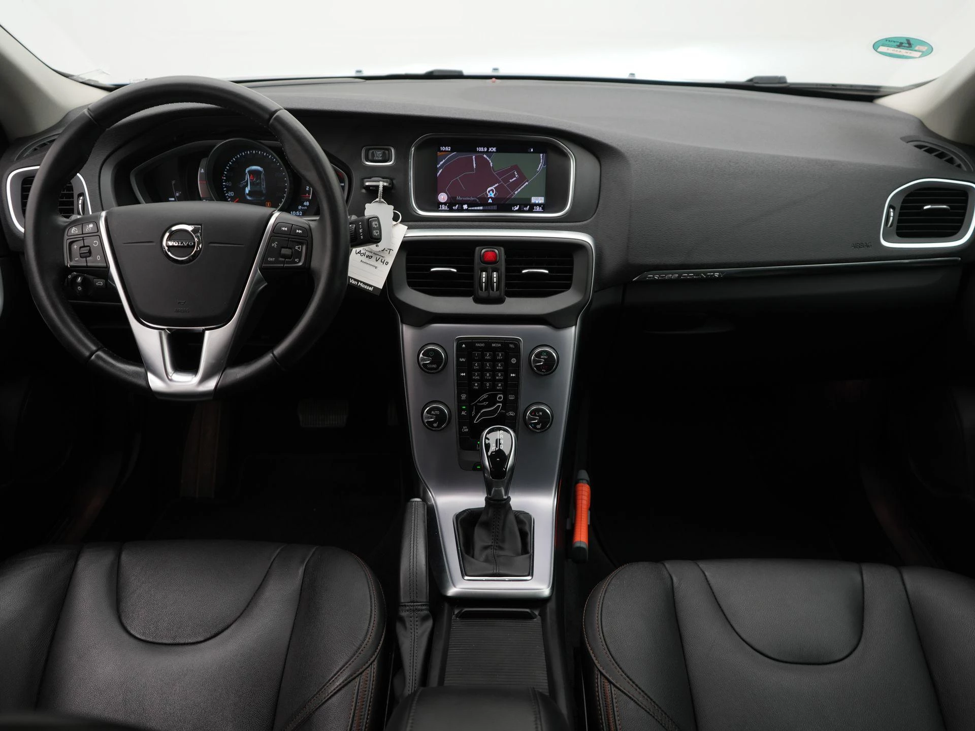 Volvo V40 Cross Country 1.5 T3 Edition+