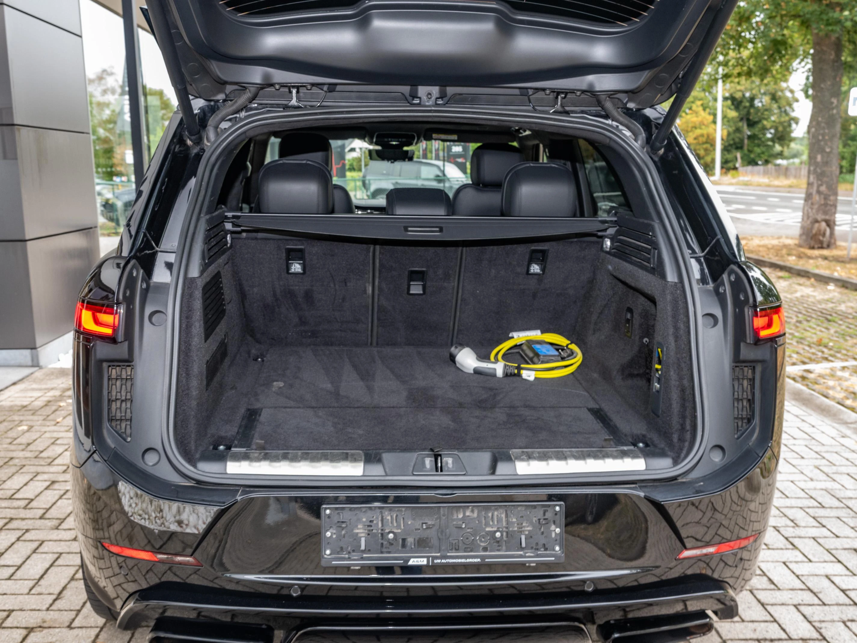Land Rover-Range Rover Sport-image-25