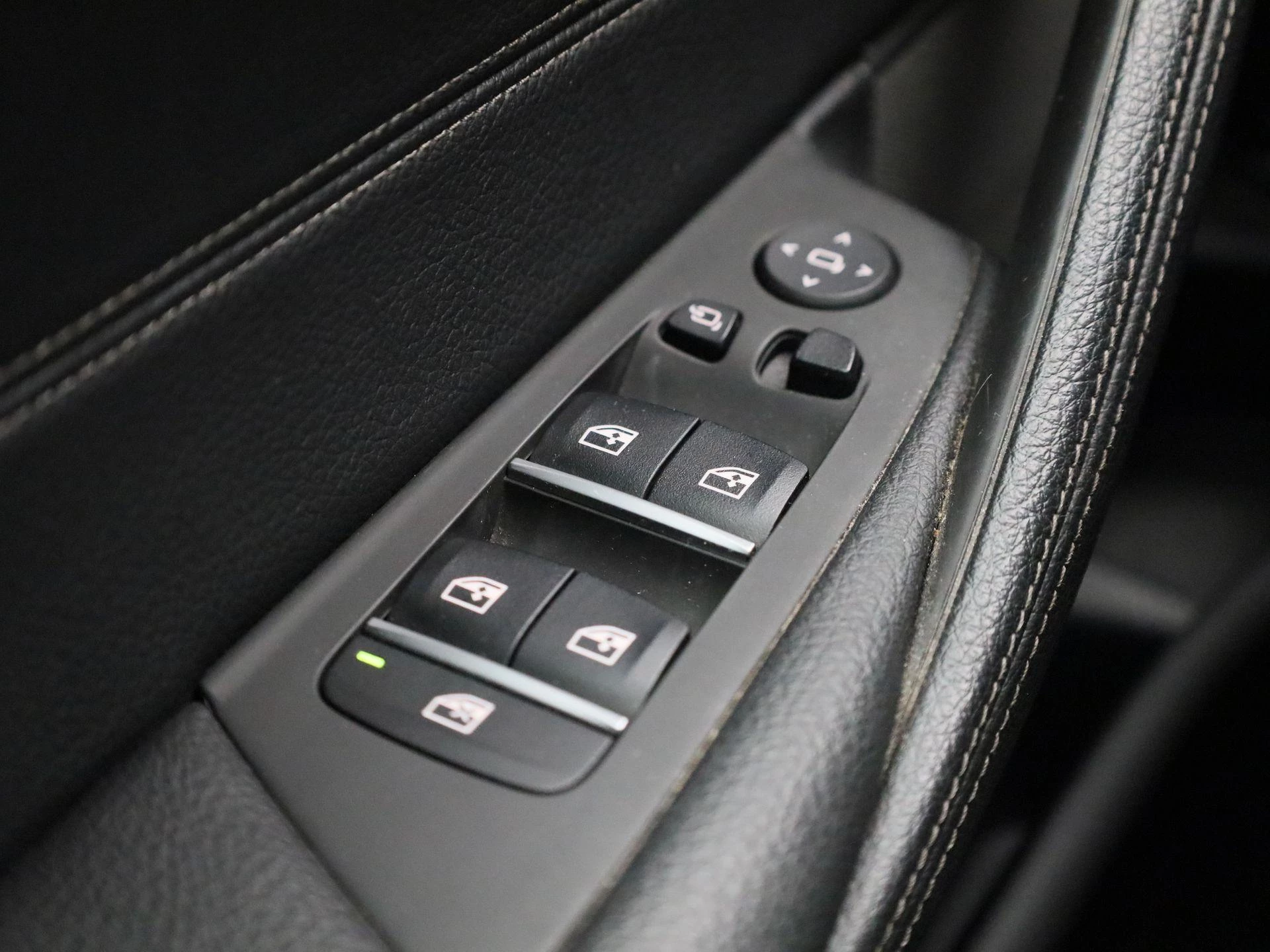 BMW-5 Serie-image-30