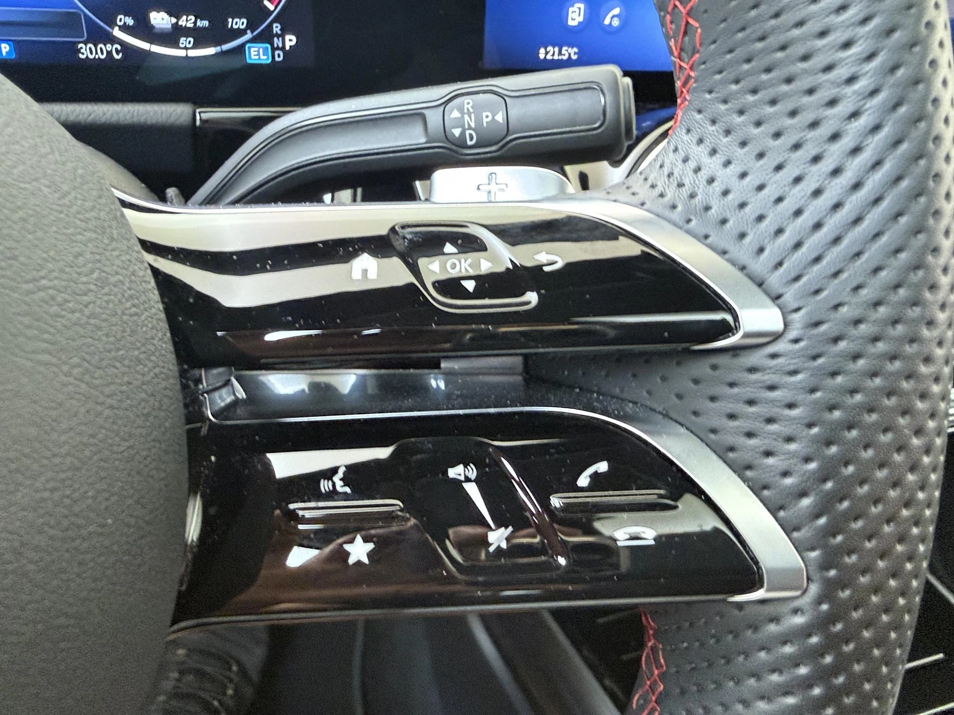 Mercedes-Benz B-Klasse 250 e Business Solution AMG