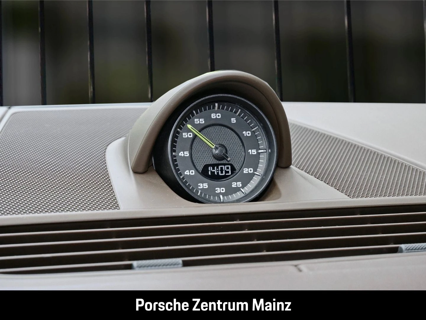 Porsche Panamera 4S E-Hybrid Sport Turismo Soft-Close -