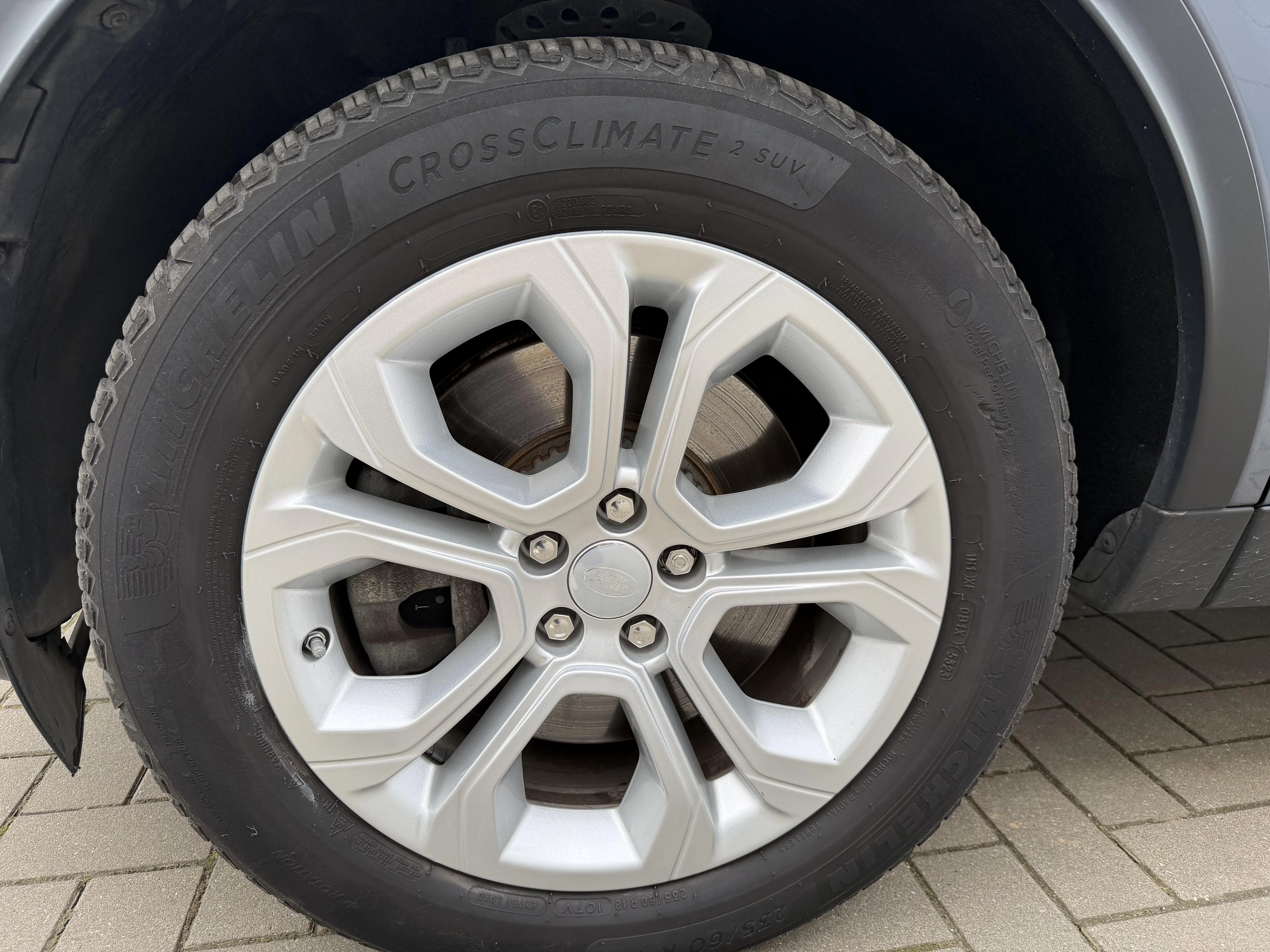 Land Rover-Discovery Sport-image-35