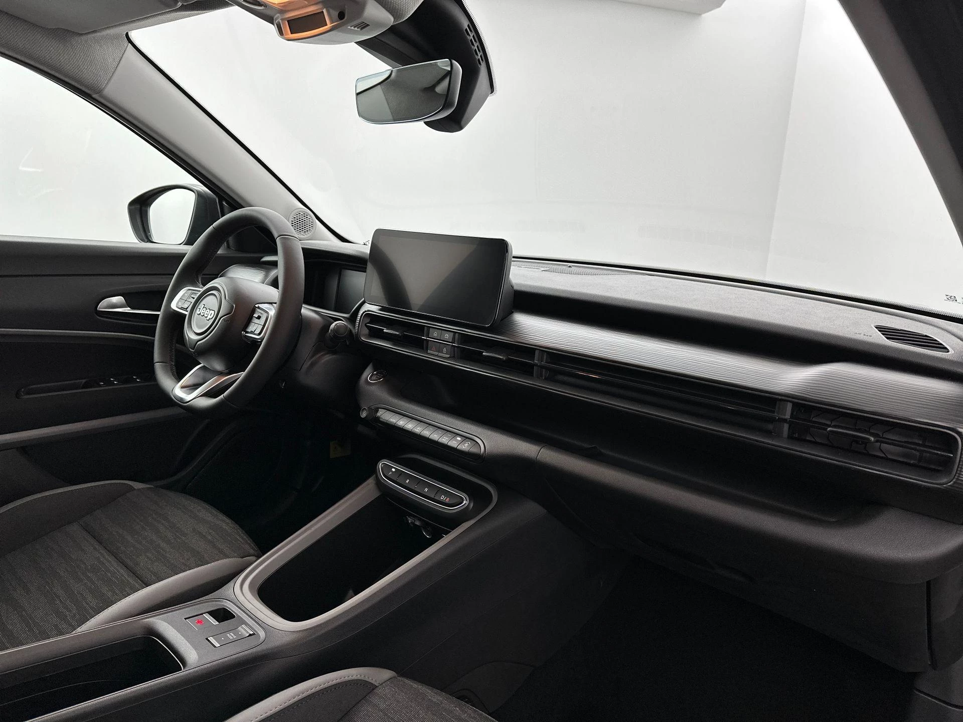 Jeep-Avenger-image-3