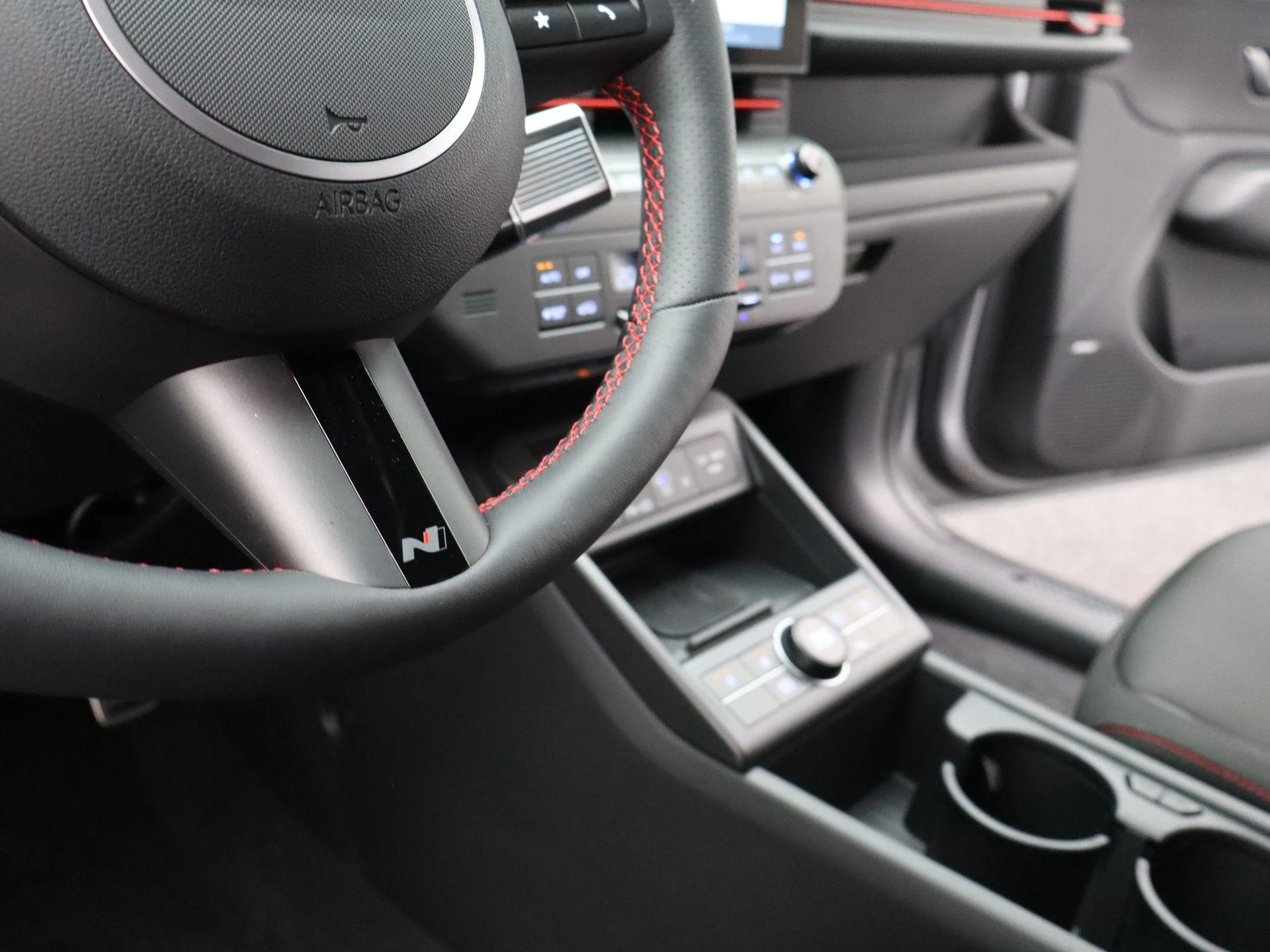 Hyundai-Kona-image-25