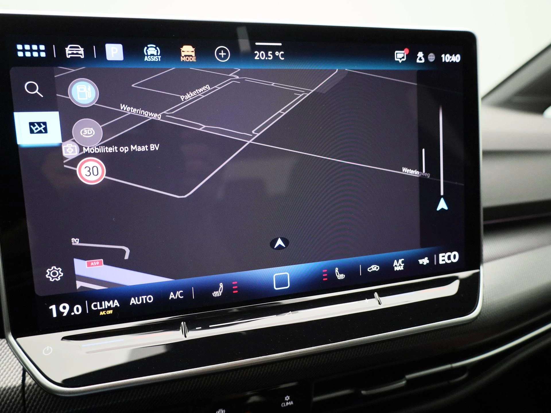 Volkswagen-Golf-image-15