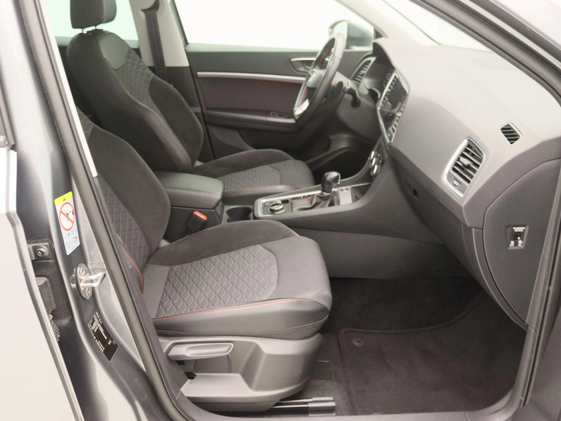 SEAT-Ateca-image-23