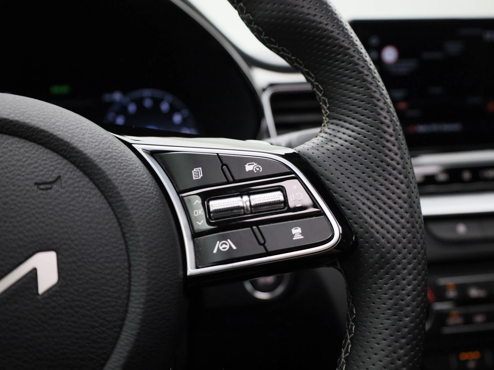 Kia-Ceed Sportswagon-image-21