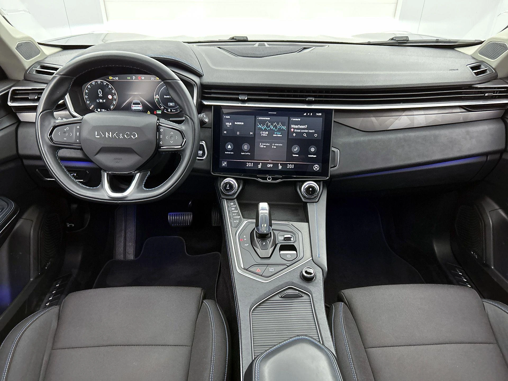 Lynk & Co-01-image-18