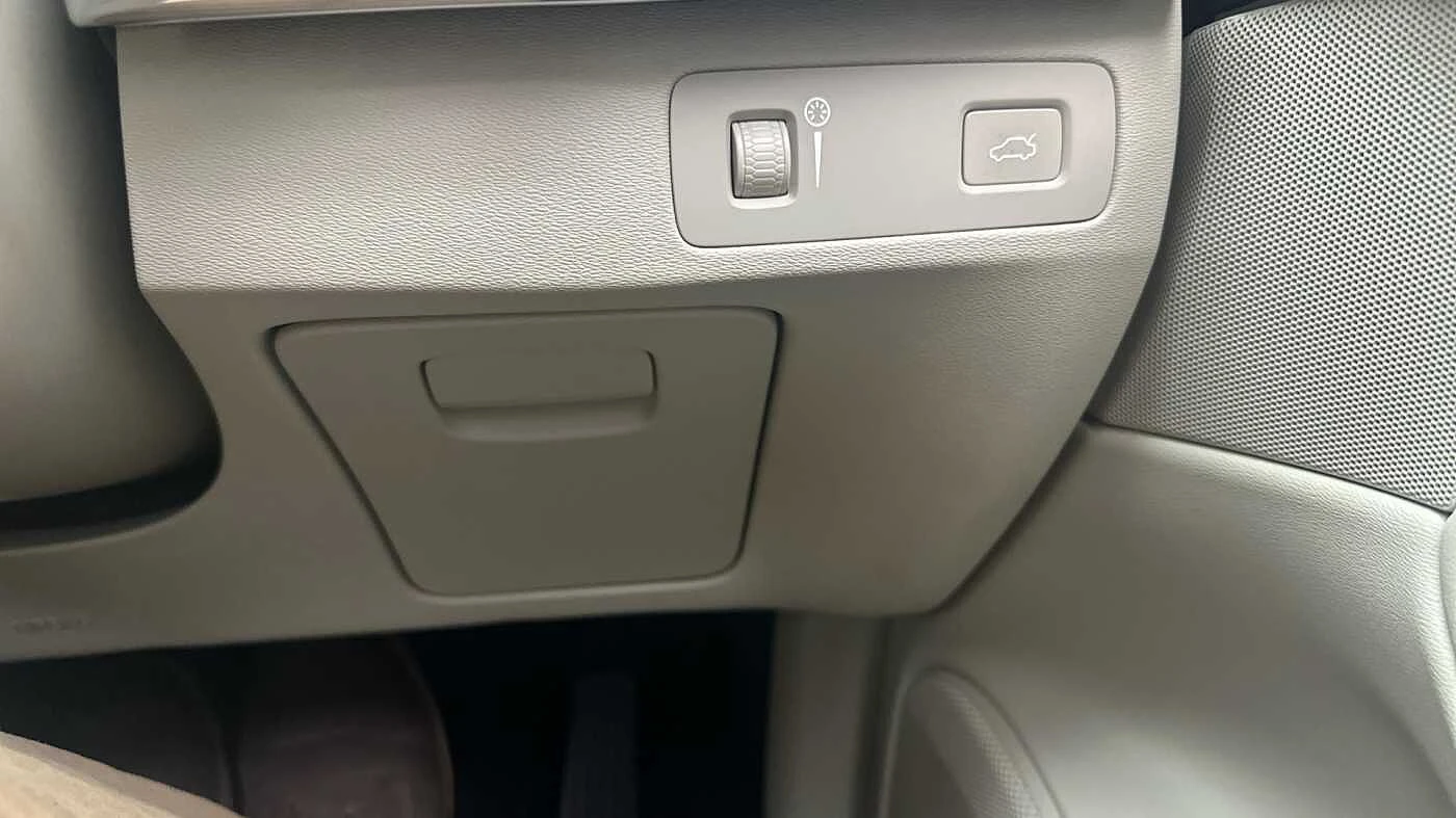 Volvo-XC90-image-50