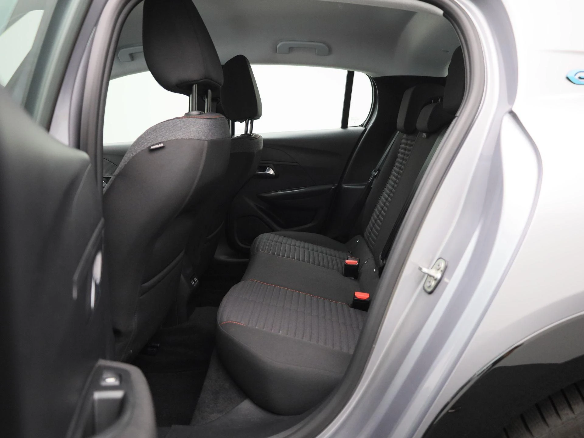 Peugeot e-208 EV Active Pack 50 kWh