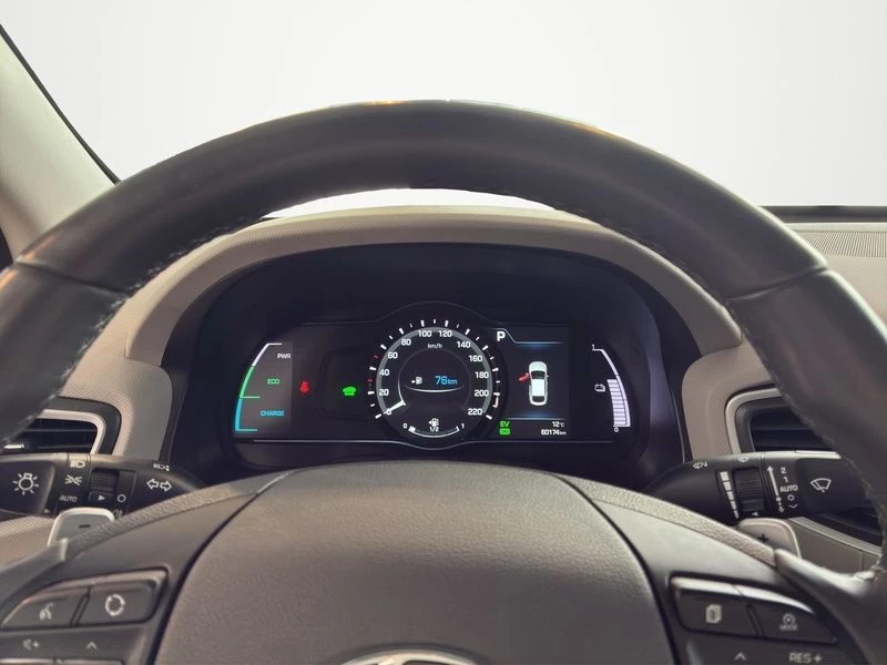 Hyundai-IONIQ-image-13